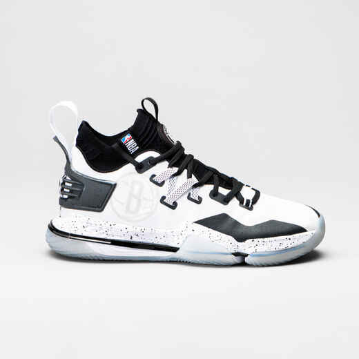 
      Mid-Rise Basketball Shoes SE900 - White/NBA Brooklyn Nets
  