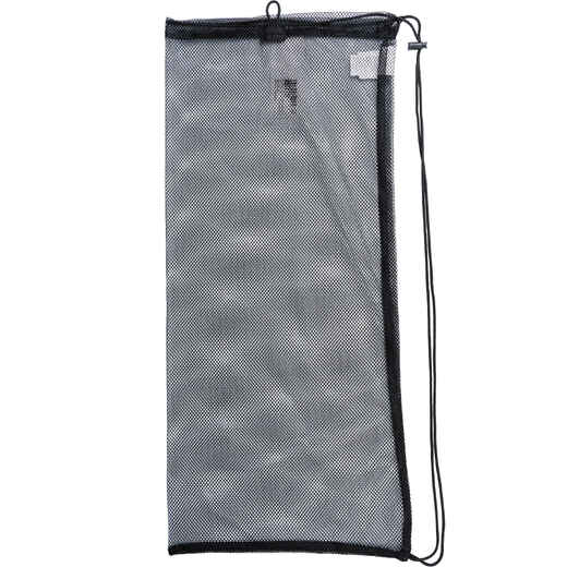 
      Net travel bag for diving mask and snorkel
  