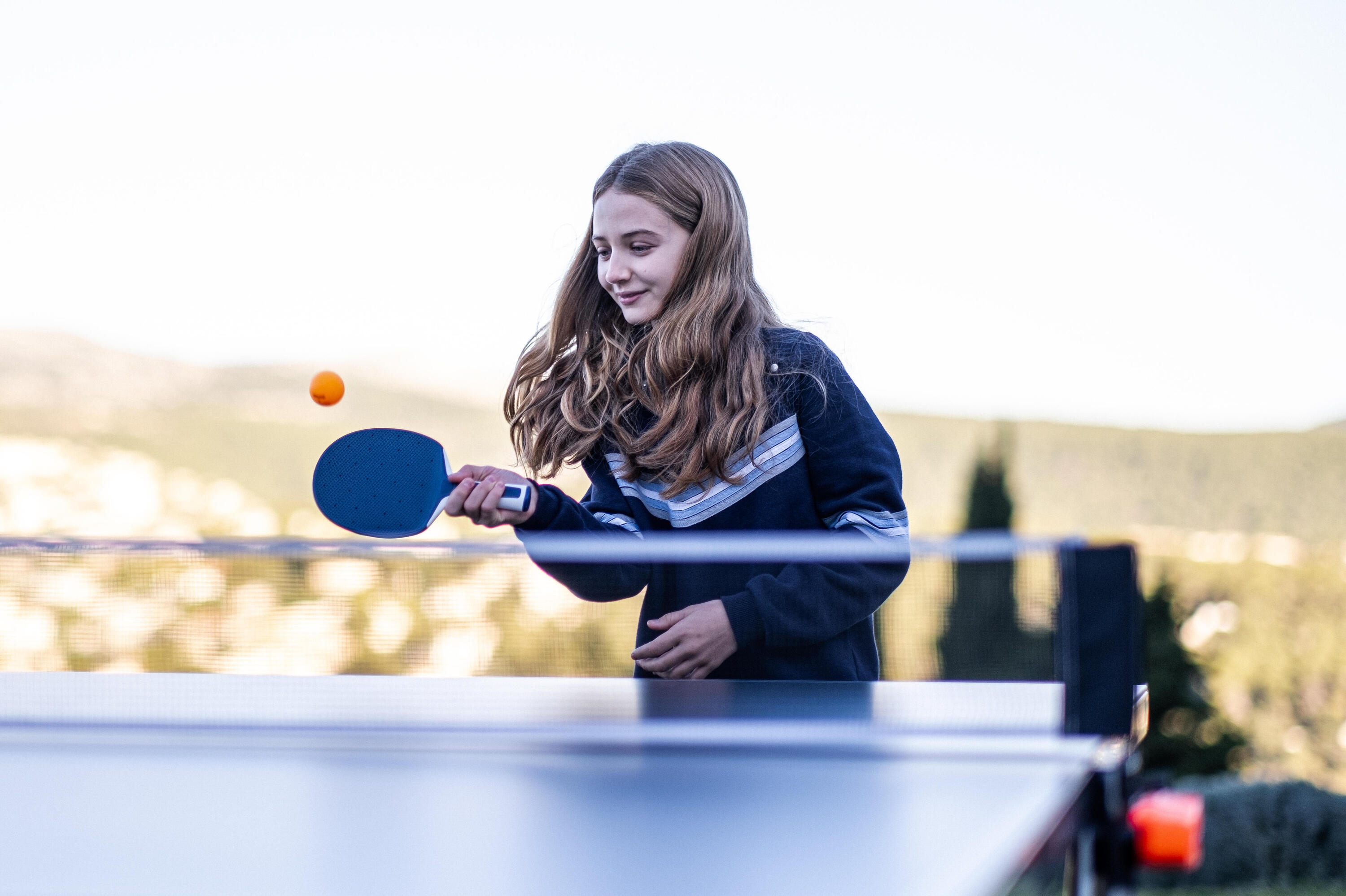 Seconde vie - SET DE PING PONG 2 RAQUETTES RÉSISTANTES PPR 130 O ET 3 BALLES 16/18