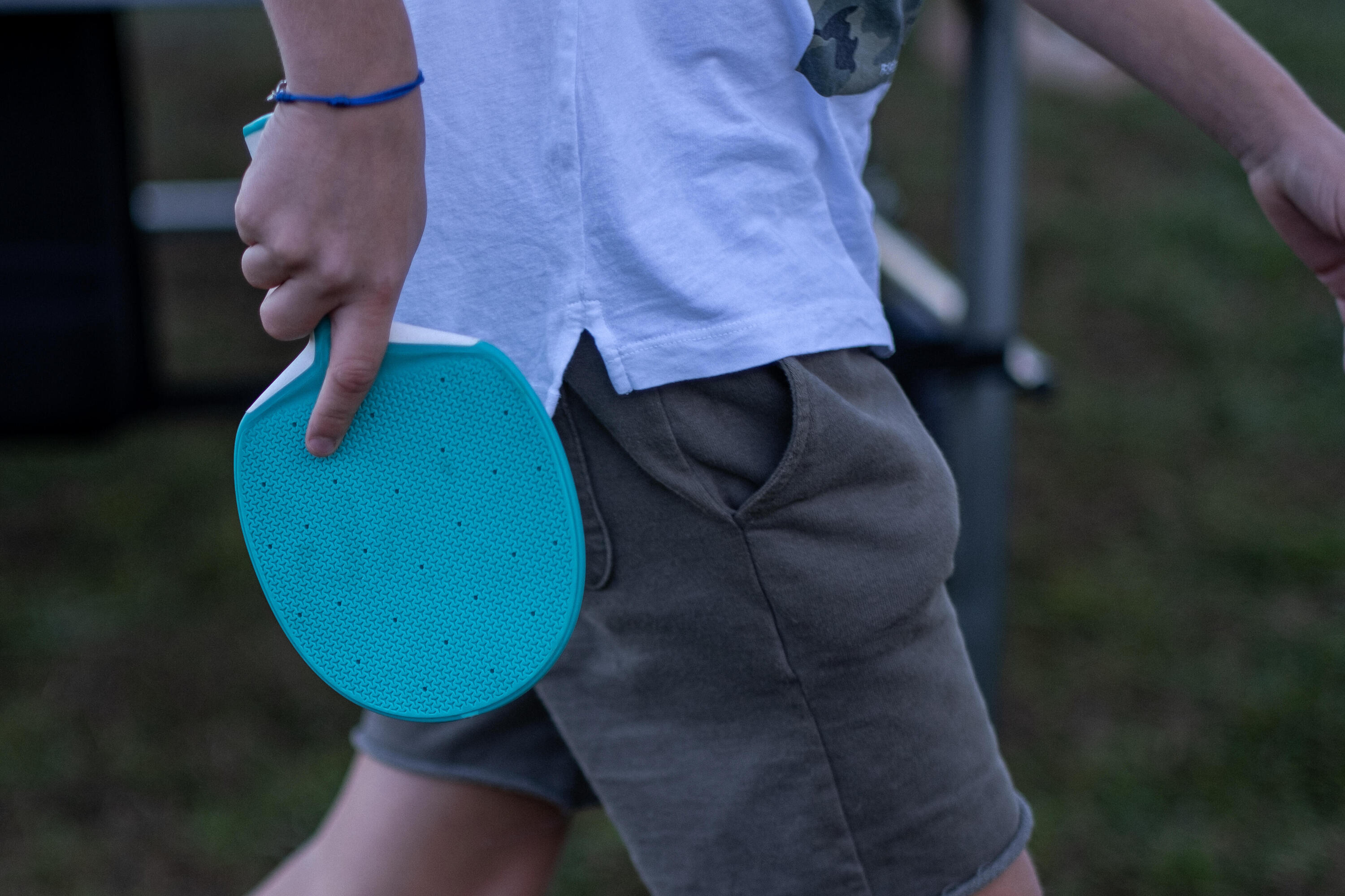 Seconde vie - SET DE PING PONG 2 RAQUETTES RÉSISTANTES PPR 130 O ET 3 BALLES 14/18