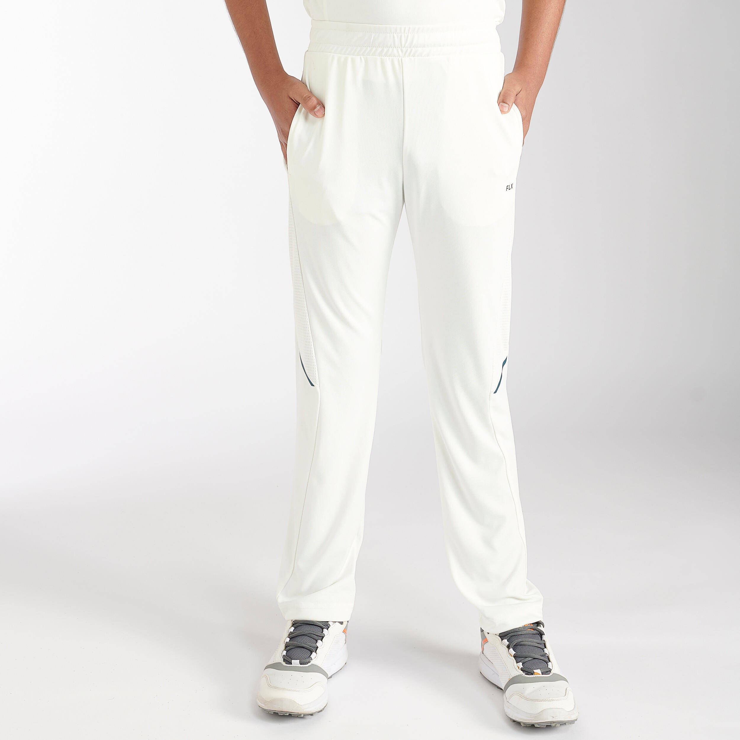 Kids Cricket Trousers Lightweight & Durable TS500 - White