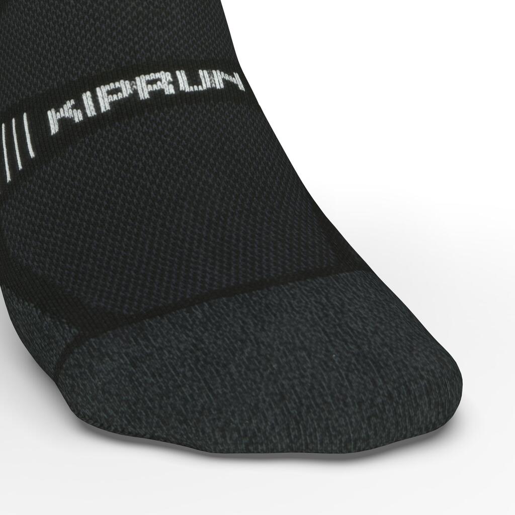 CHAUSSETTES DE RUNNING RUN900 FINES MI-MOLLET NOIRES