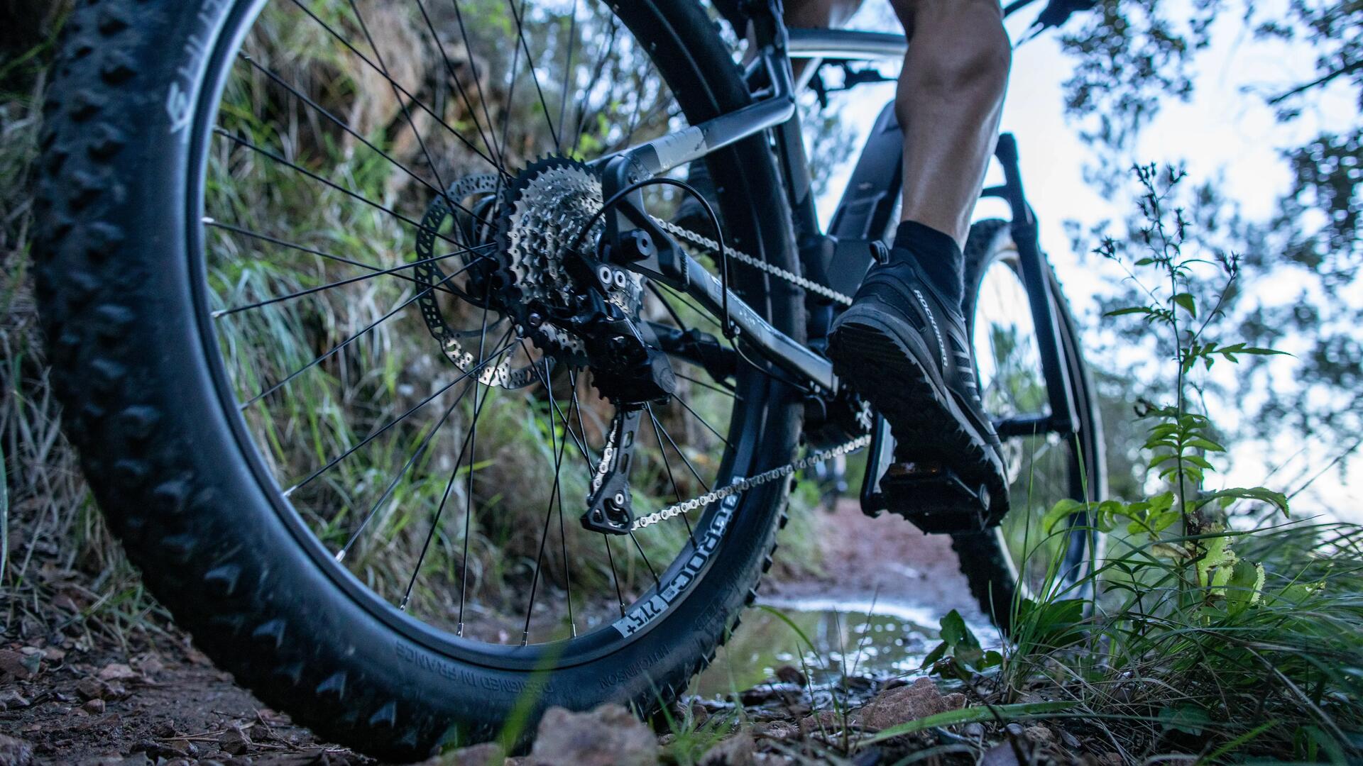 Bicicletă MTB ROCKRIDER ST 540 GRI-ROȘU