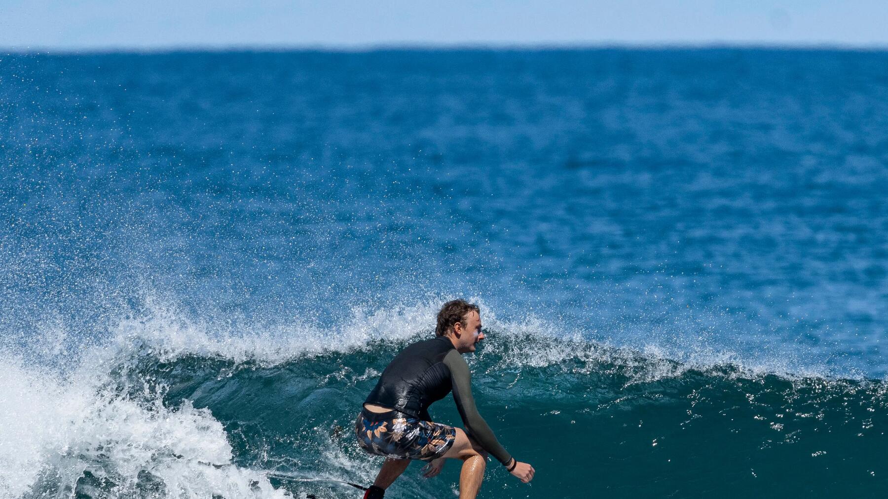 CUM SĂ ALEGI O PLACĂ DE SURF