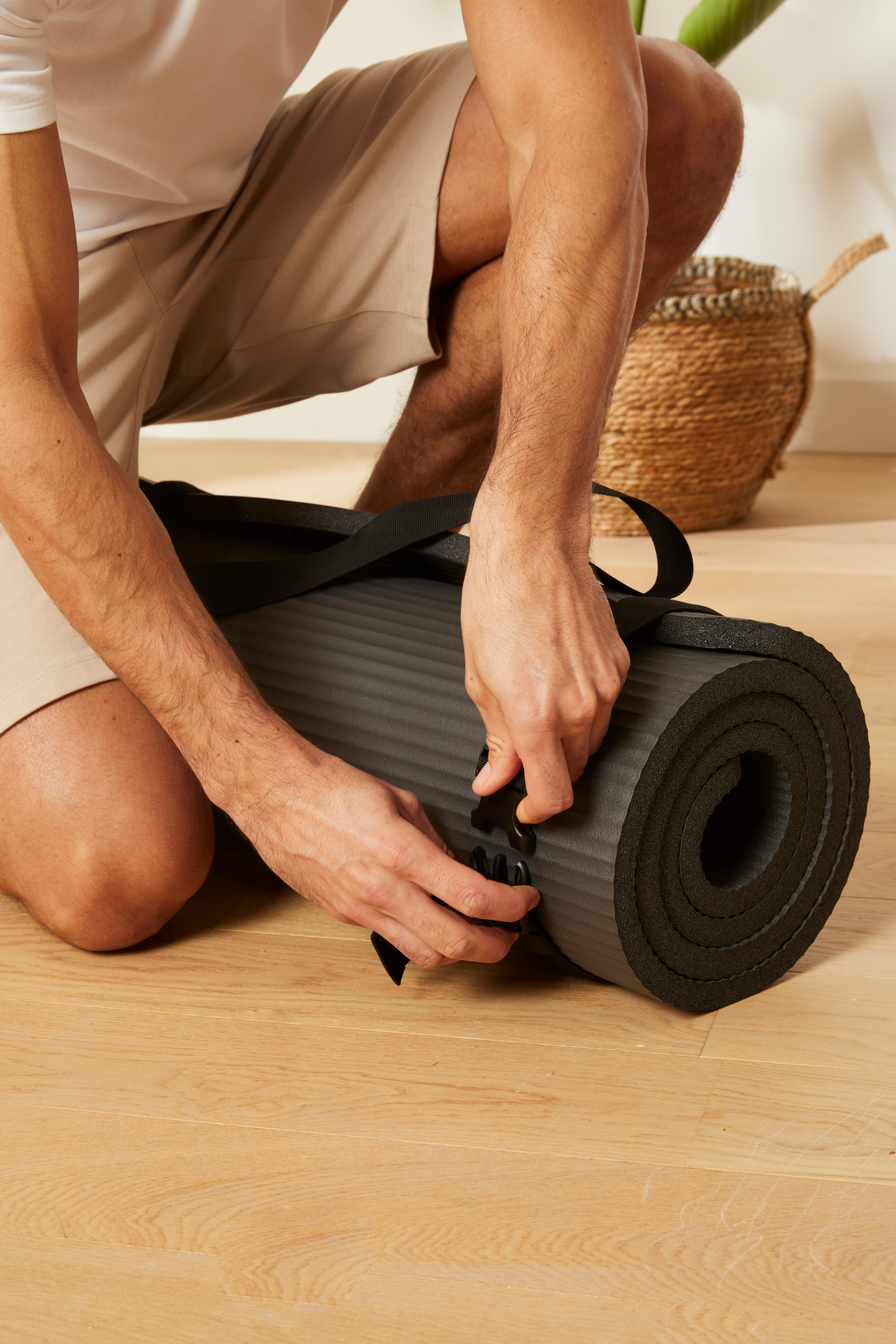 YogaEase Sleek Mat Carrier: Spacious Yoga Mat Holder, Secure