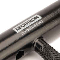 Metalinis įrankis riedlentėms ir ilgosioms riedlentėms „TT500“, juodas