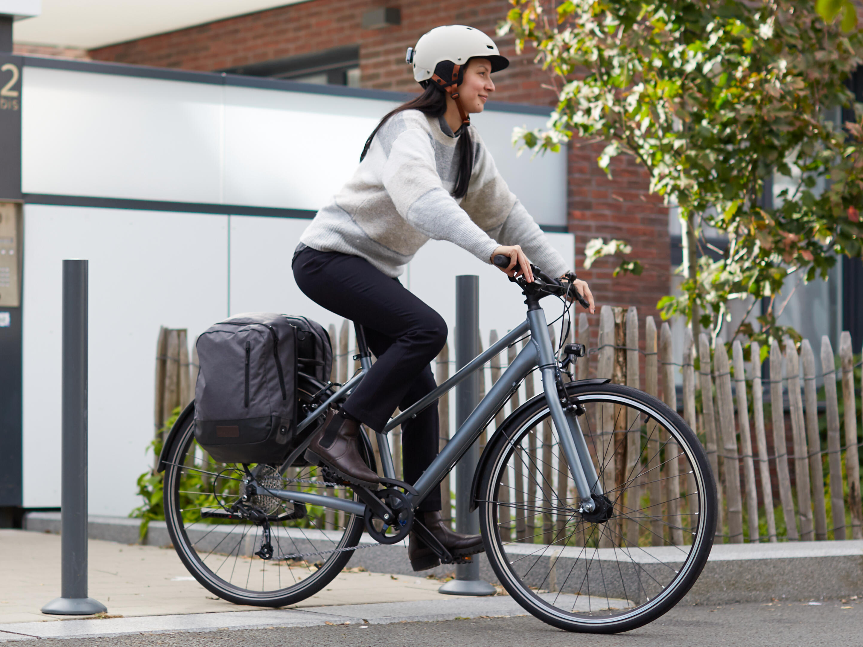 Vêtement vélo homme : restez stylé en vélotaf