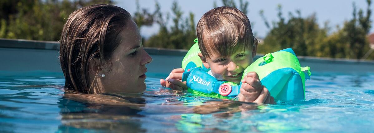 Promo Decathlon : Brassard-ceinture de piscine enfant à 12€