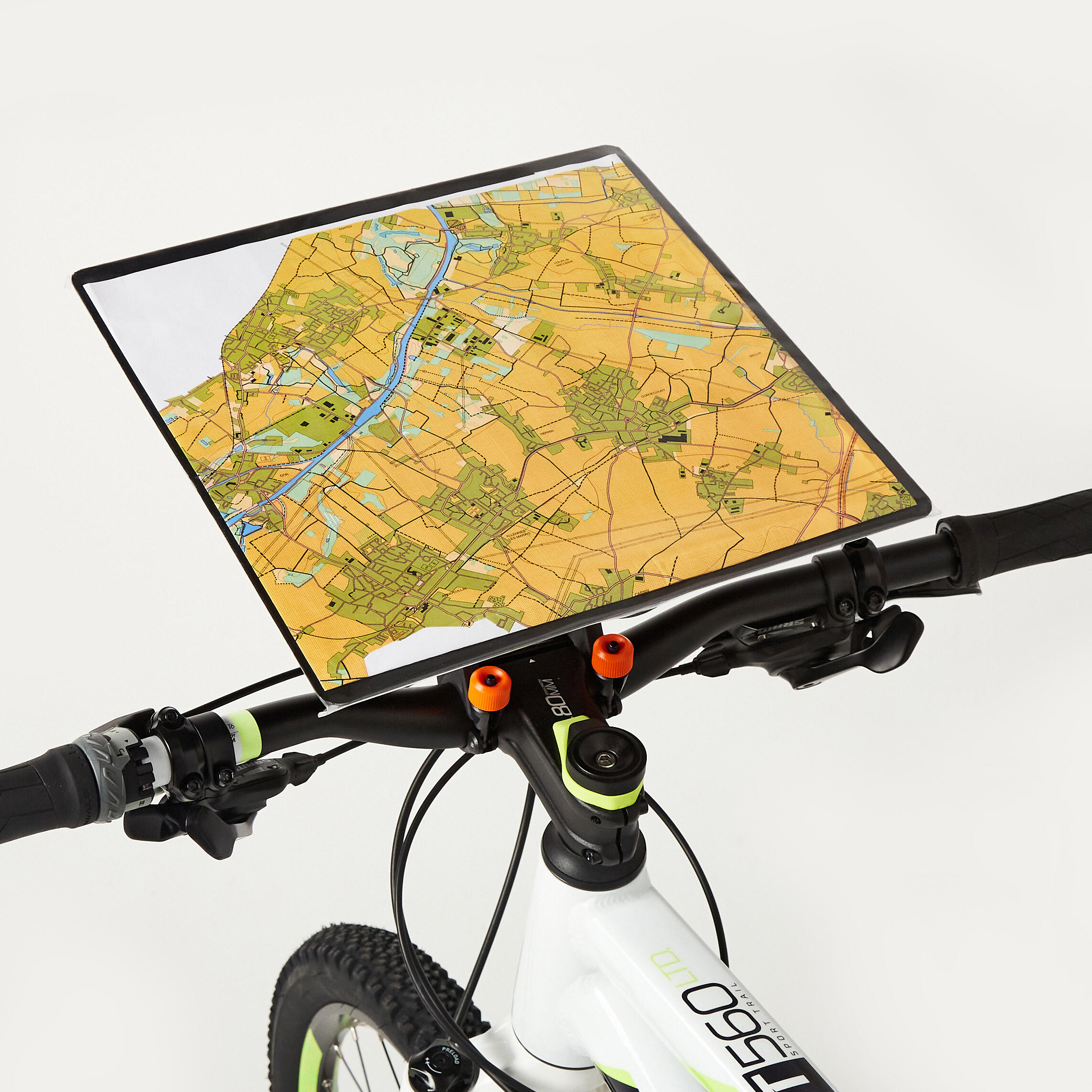 New version of mountain bike orienteering and adventure race map holder Decathlon