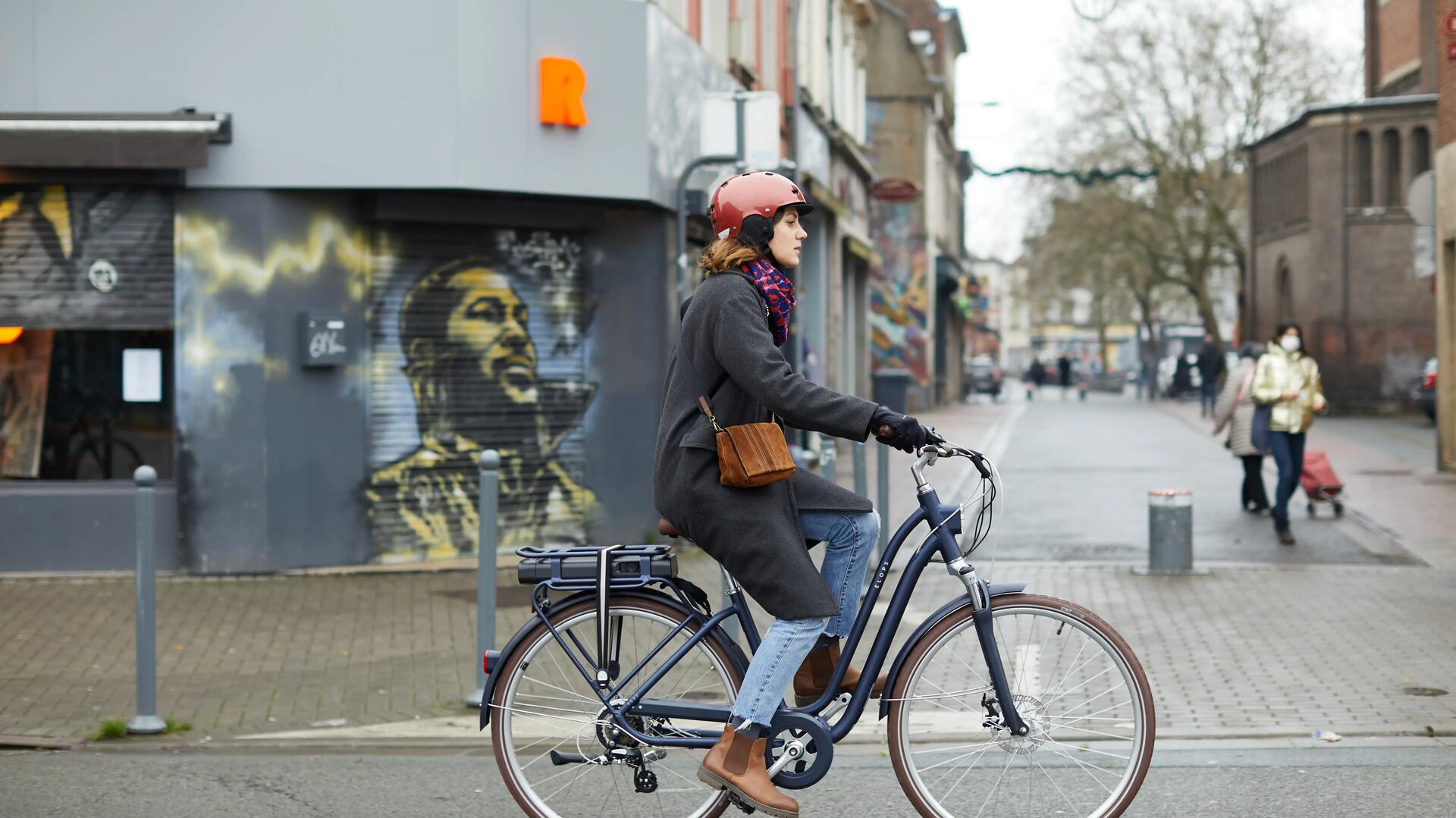 BICICLETA ELÉTRICA ELOPS 500E (2017)