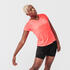 เสื้อยืดผู้หญิงสำหรับใส่วิ่งรุ่น RUN DRY (สีชมพู FLUO CORAL)