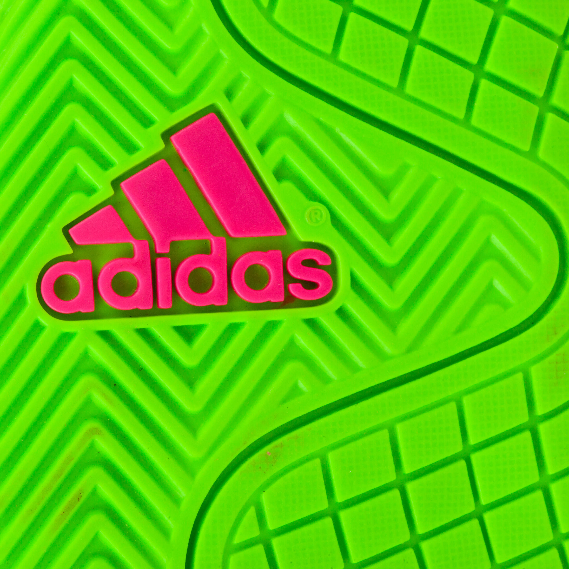 Ace 16.4 Adult Futsal Trainers - Fluo Green Pink 13/13