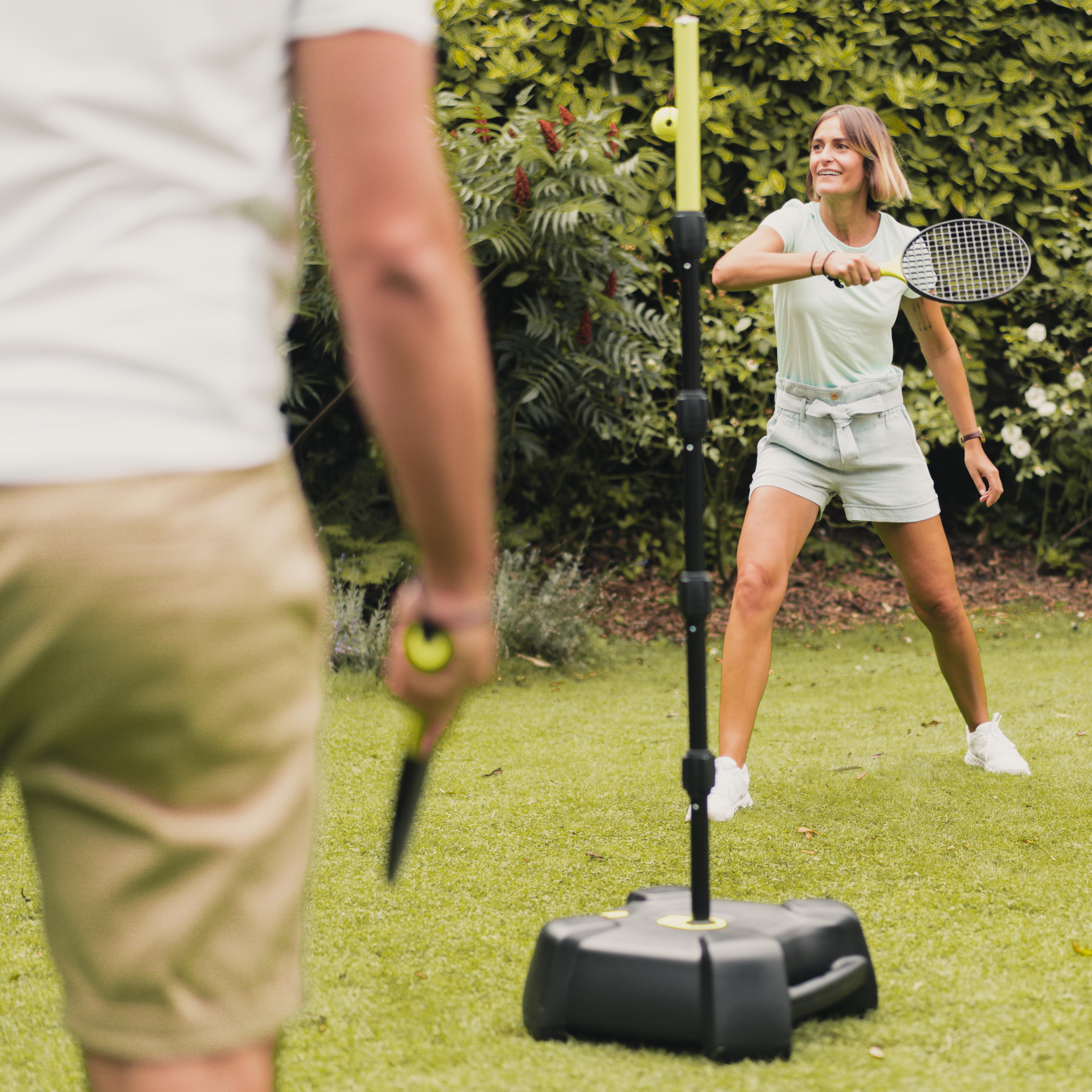Tetherball Set (1 post, 2 rackets, and 1 ball), Turnball Strong - ARTENGO
