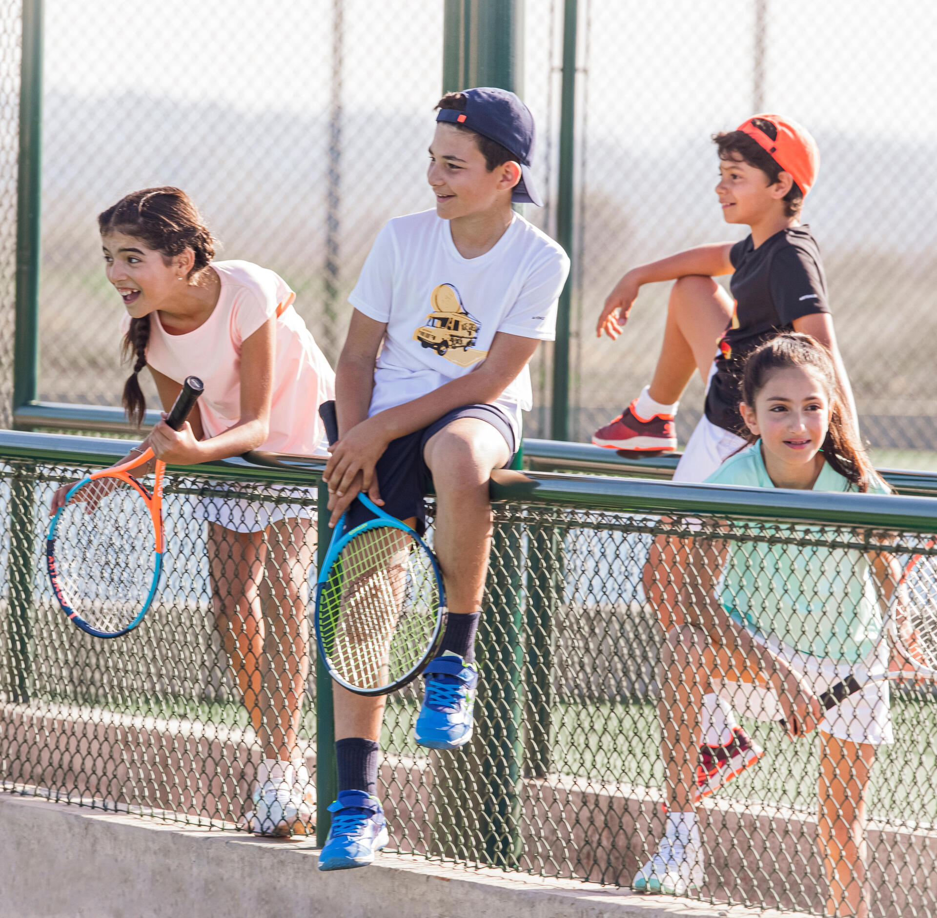 Tennis social sport