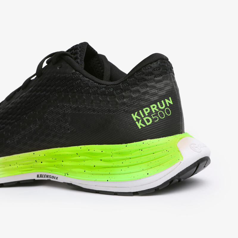 CALÇADO DE CORRIDA HOMEM DINÂMICO KIPRUN KD500 PRETO VERDE