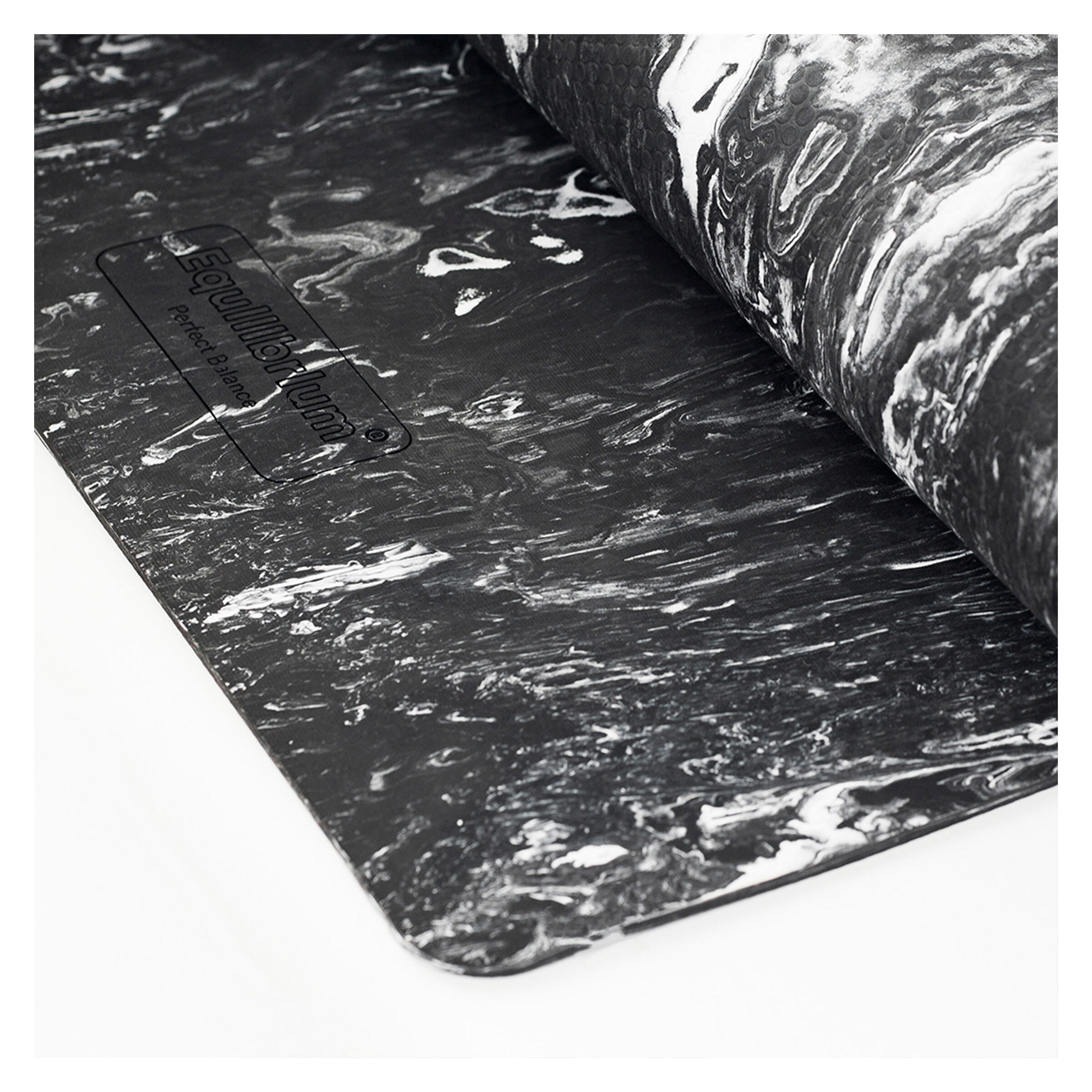 ESTERILLA YOGA INFINITY color negro EQUILIBRIUM 8/10