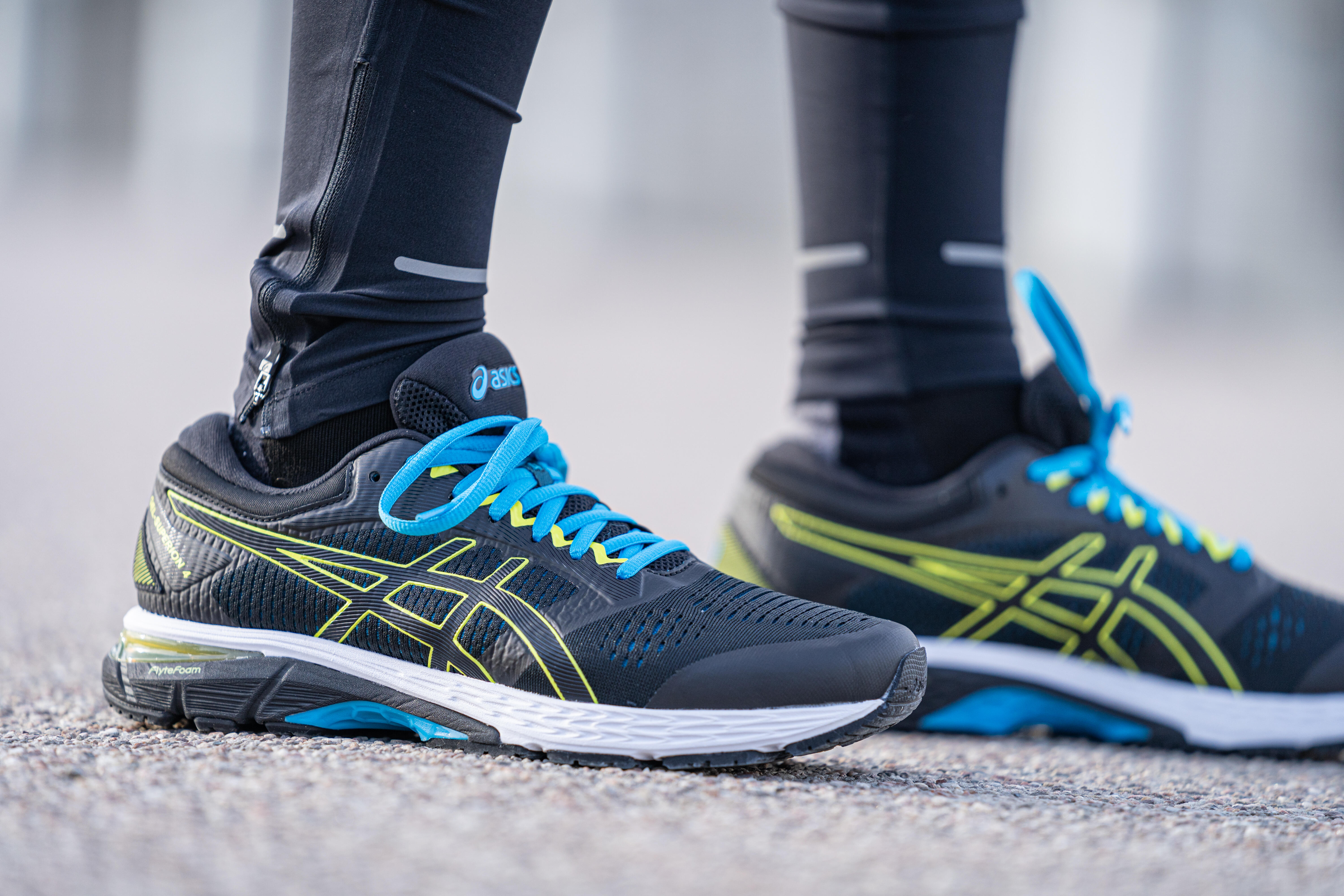 Кроссовки для бега мужские черно-синие GEL-SUPERION 4 Asics — купить в  интернет-магазине decathlon.ru