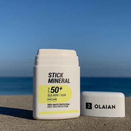 Natural, mineral sunscreen STICK for the face SPF50+ WHITE.