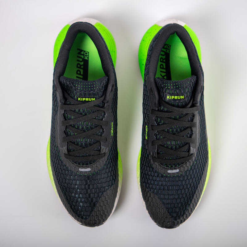 Dynamic Kiprun KD500 Men's Running Shoes - black green - Decathlon