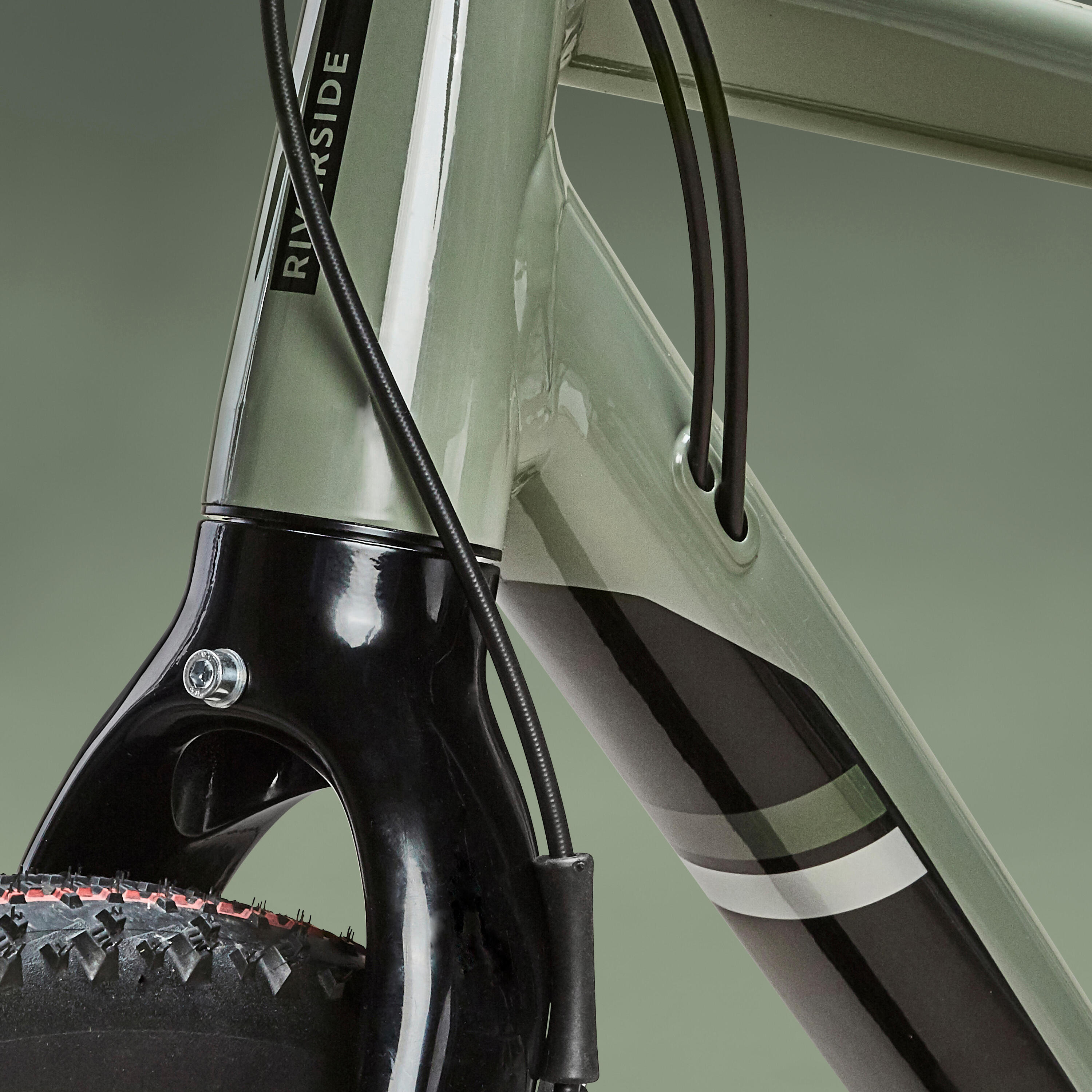 VÉLO DE VOYAGE RIVERSIDE TOURING 920 PNEUS SCHWALBE THUNDER BURT 15/22