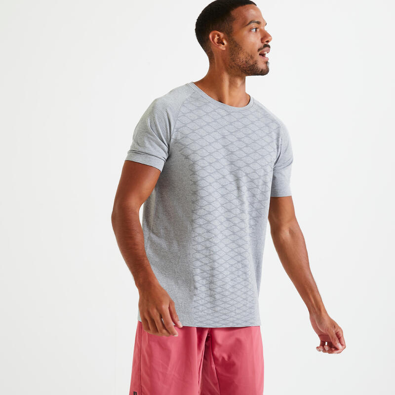 Muška majica bešavna iz asortimana za fitnes sa okruglim izrezom - Prskano siva