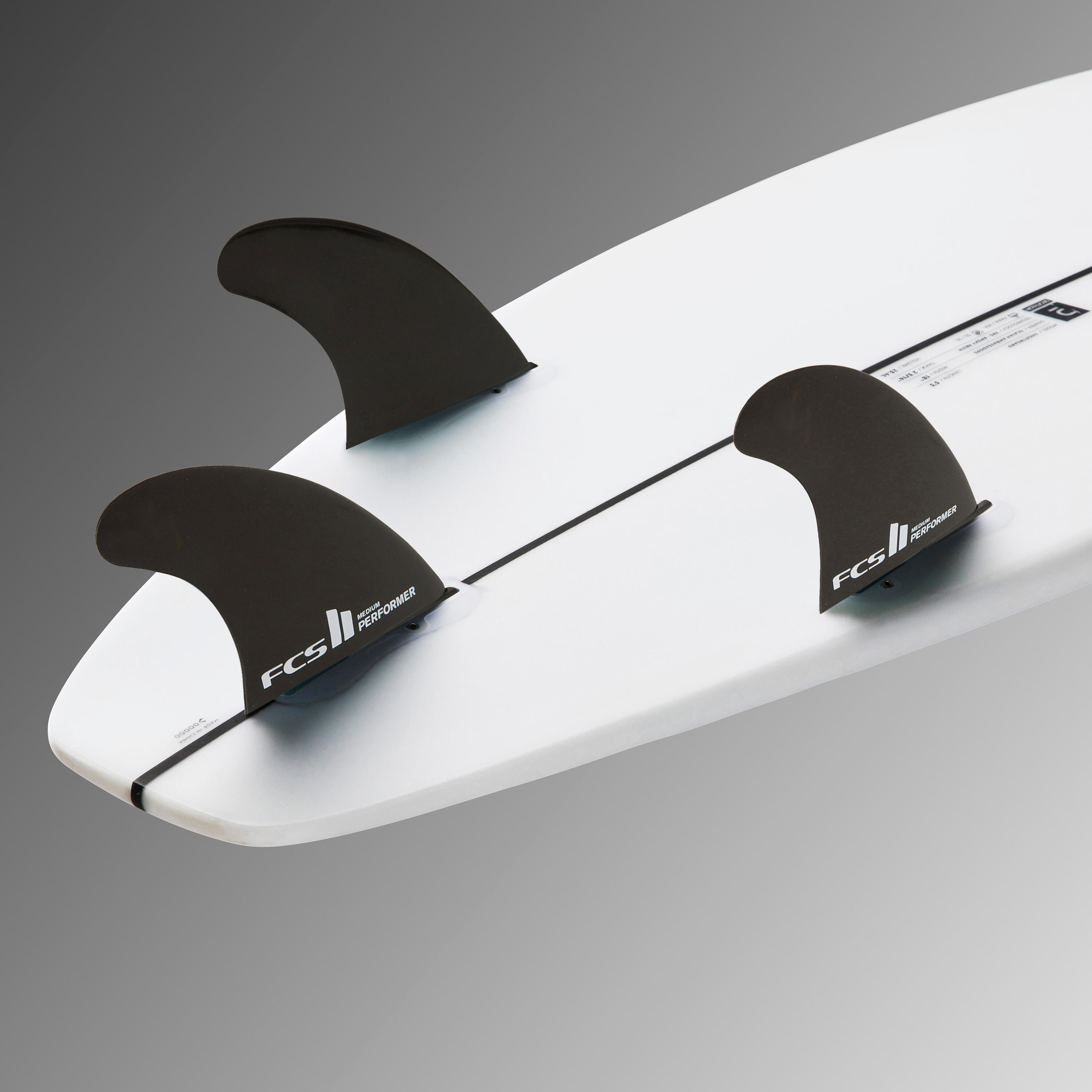 SHORTBOARD 900 5'5" 24 L. Supplied with 3 FCS2 fins 11/14