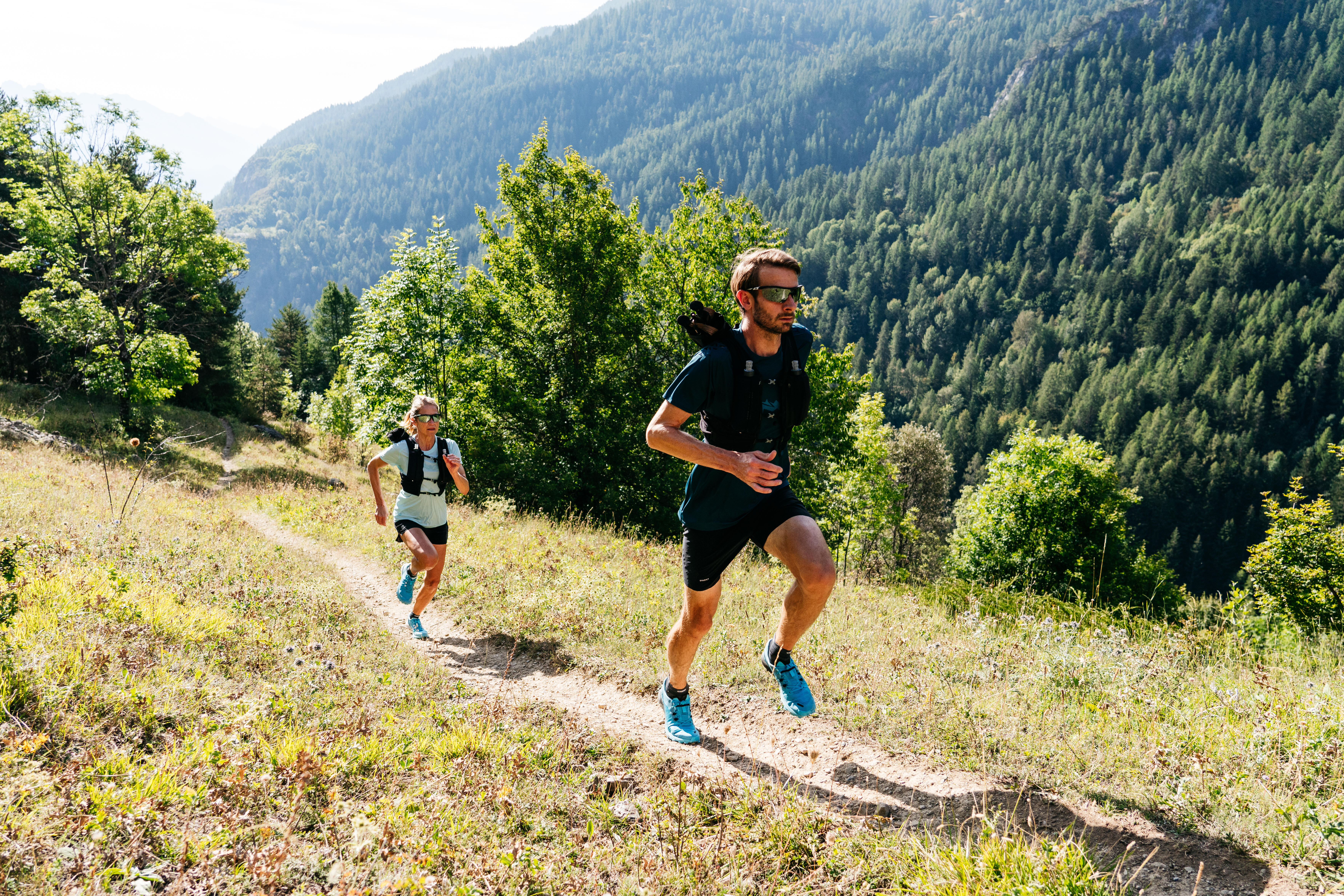 Scarpe da trail running race light blu e nere da uomo