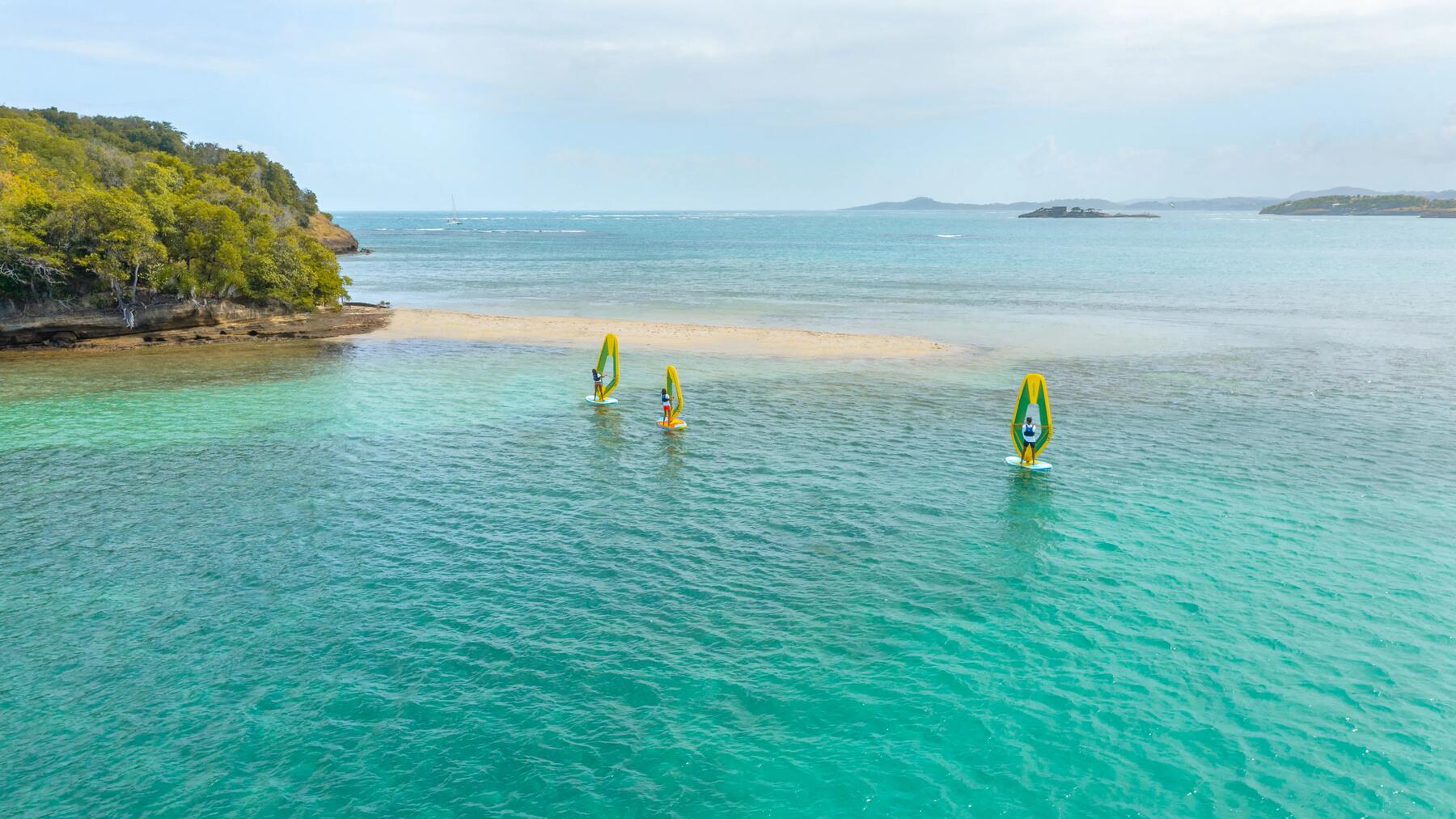 Erfahre hier, worauf du beim Kauf eines Surfboards zum Windsurfen achten solltest!