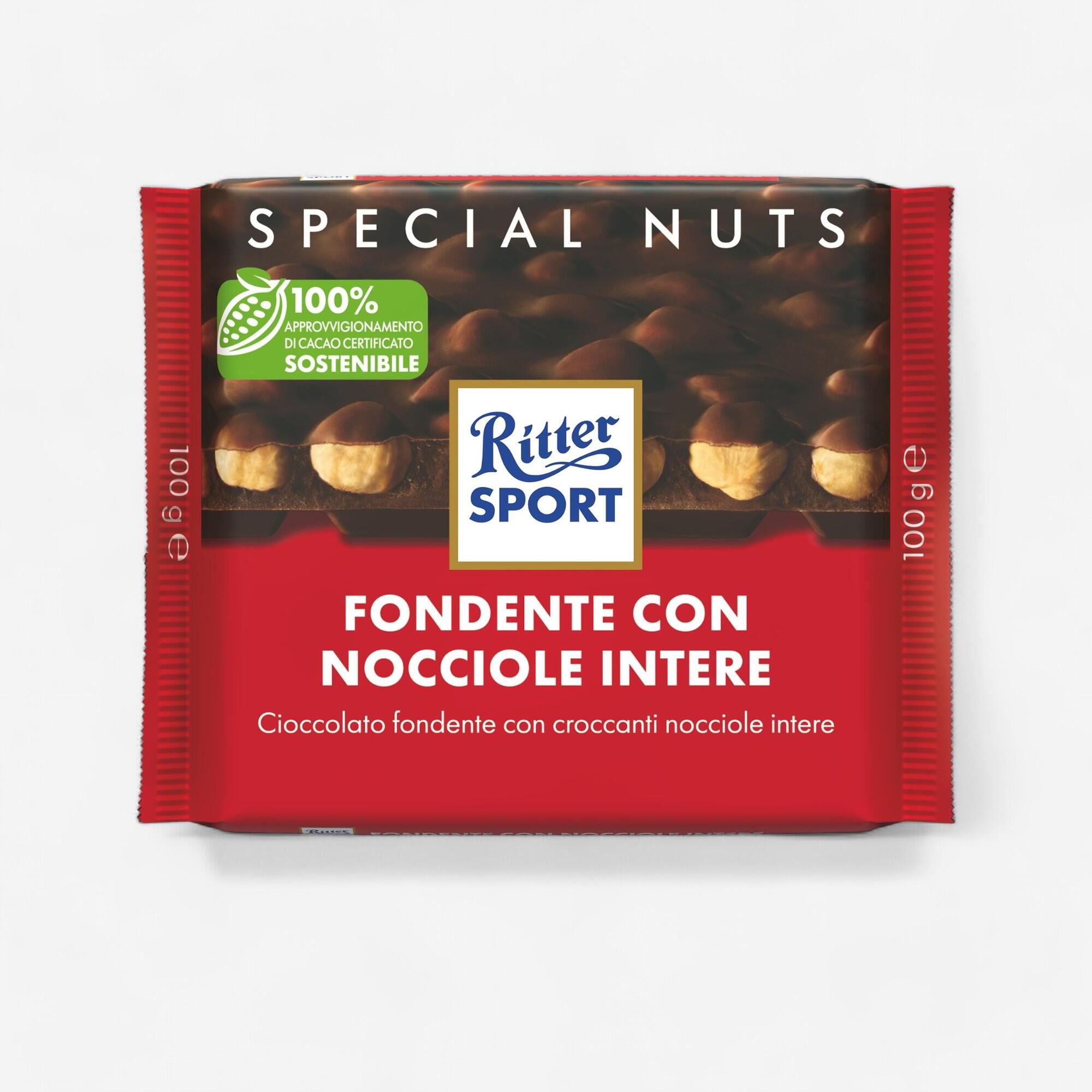 RITTER SPORT BARRETTA ENERGETICA RITTER SPORT FONDENTE NOCCIOLE INTERE PRIMA DURANTE DOPO