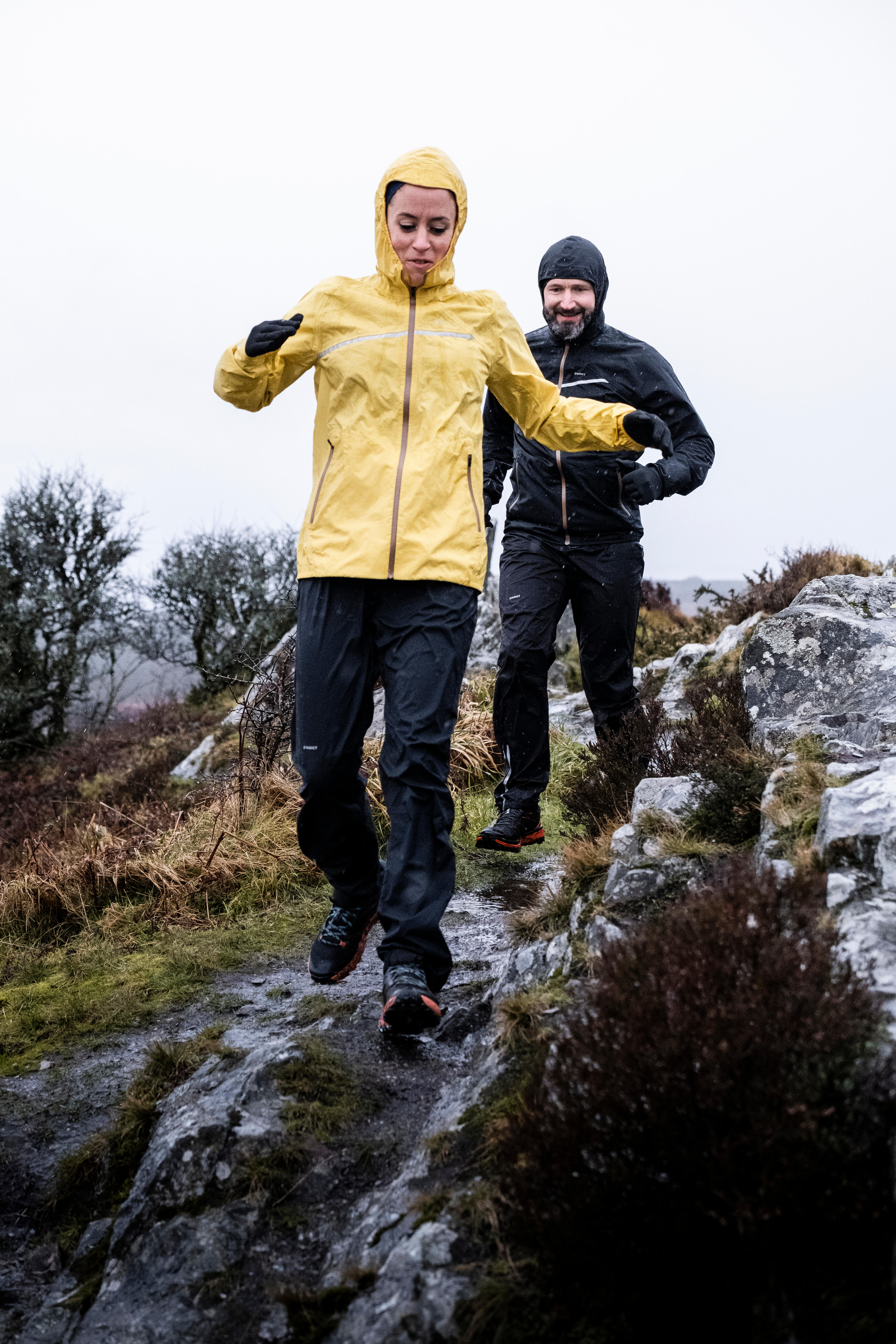 MEN'S TRAIL RUNNIG WATERPROOF RAIN TROUSERS - BLACK - black, Lime yellow -  Kiprun - Decathlon