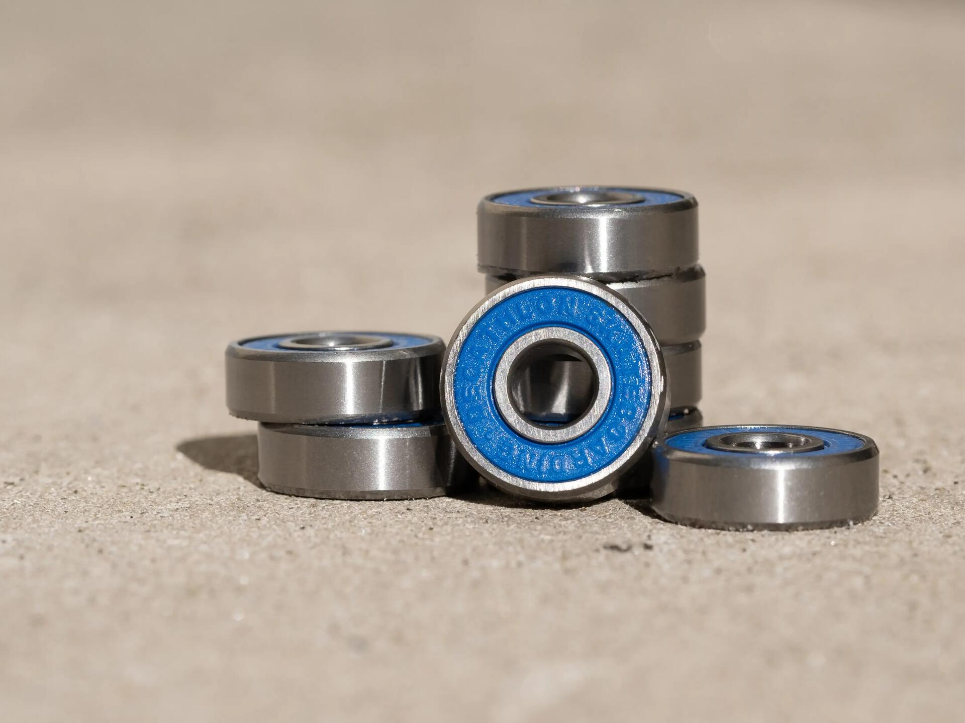 Wie stellt man die Skateboard- oder Longboard-Trucks richtig ein?