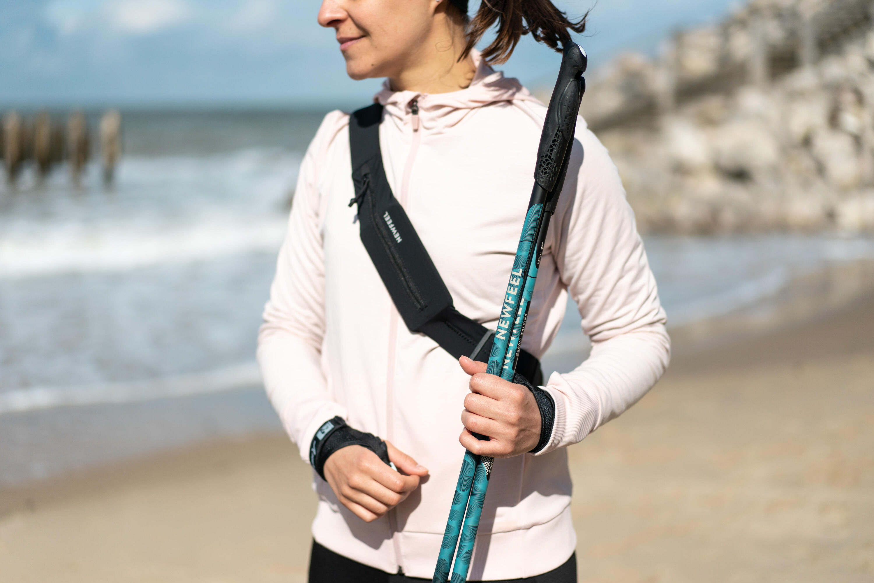 Karbonové hole na nordic walking NW P500 modré 15/17