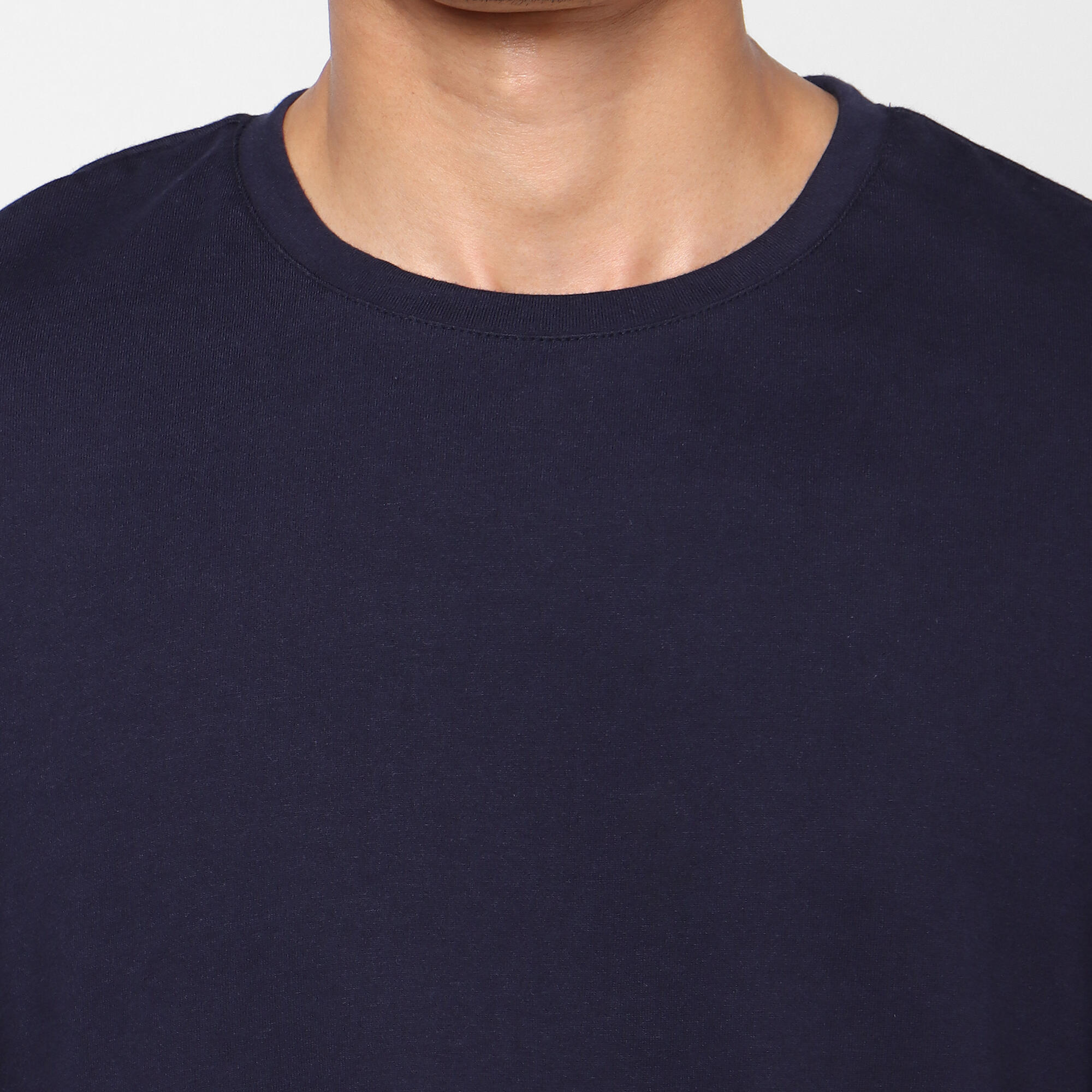 T-shirt de Ginástica e Pilates Decote Redondo em Algodão Homem 500 Azul/Preto 5/16