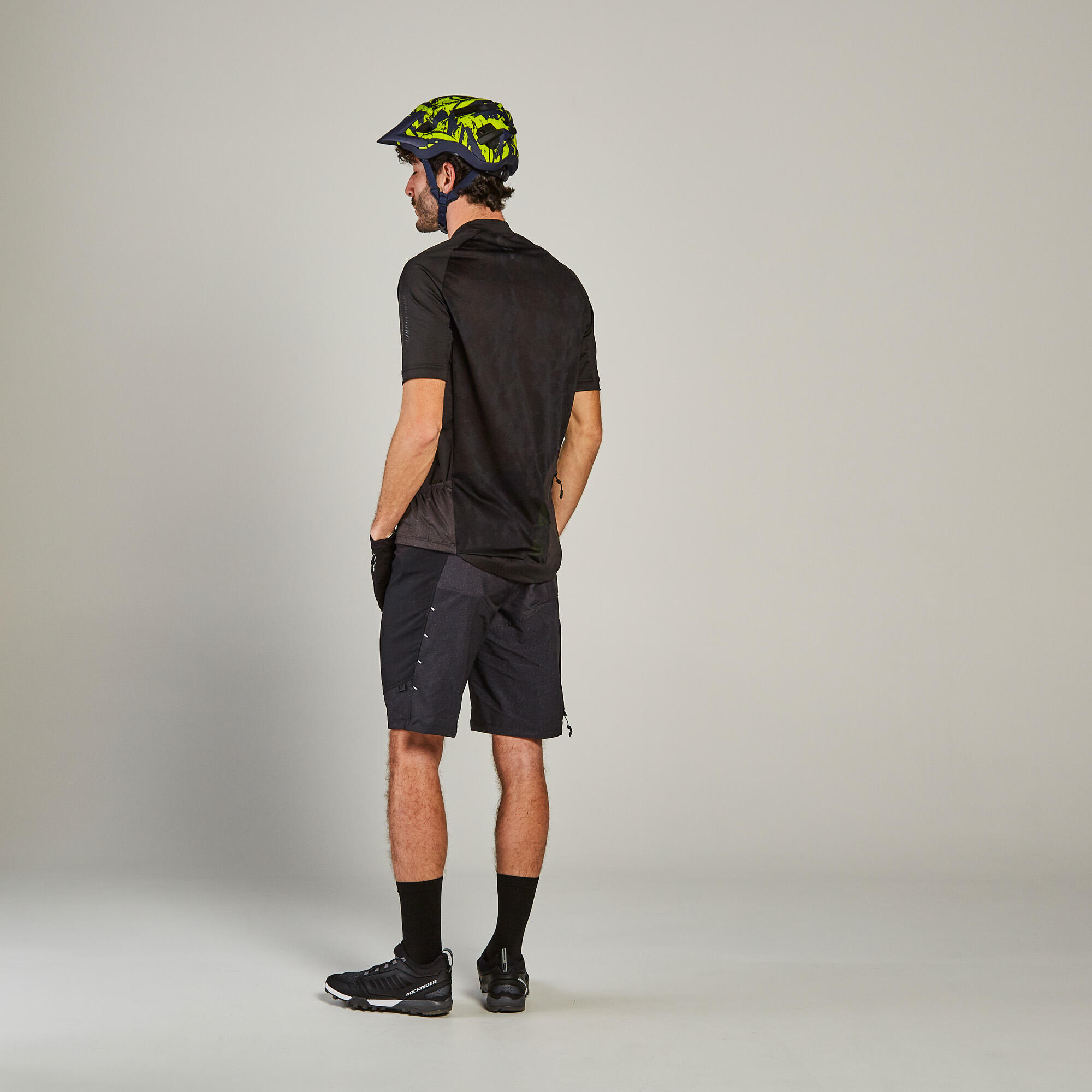 Pánské cyklistické kraťasy na horské kolo ST500 černé 31/48