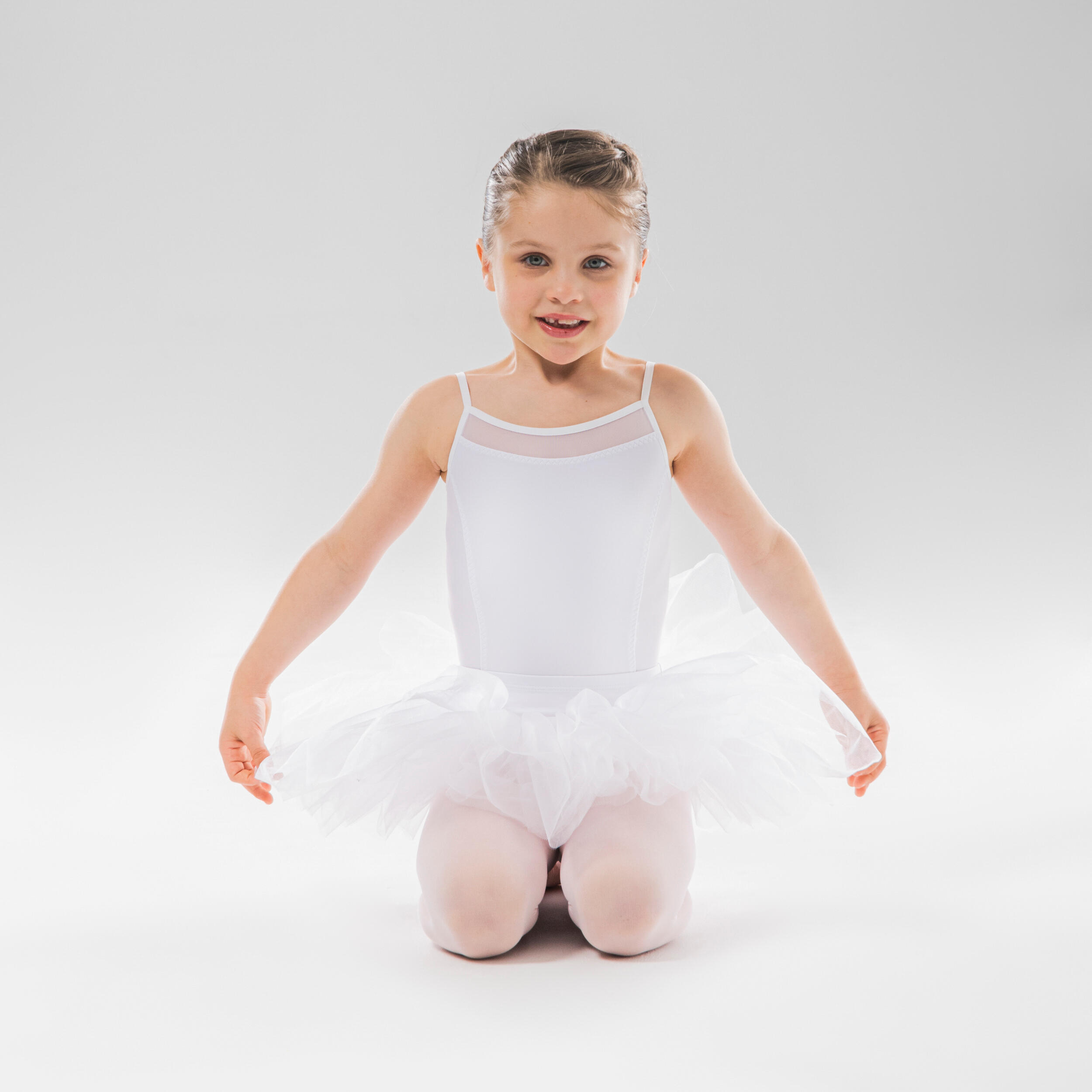 Tutù bianco da bambina per la danza classica con top piatto