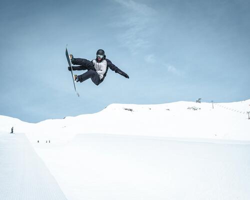 ENTRETENIR SON MATÉRIEL DE SNOWBOARD FREESTYLE