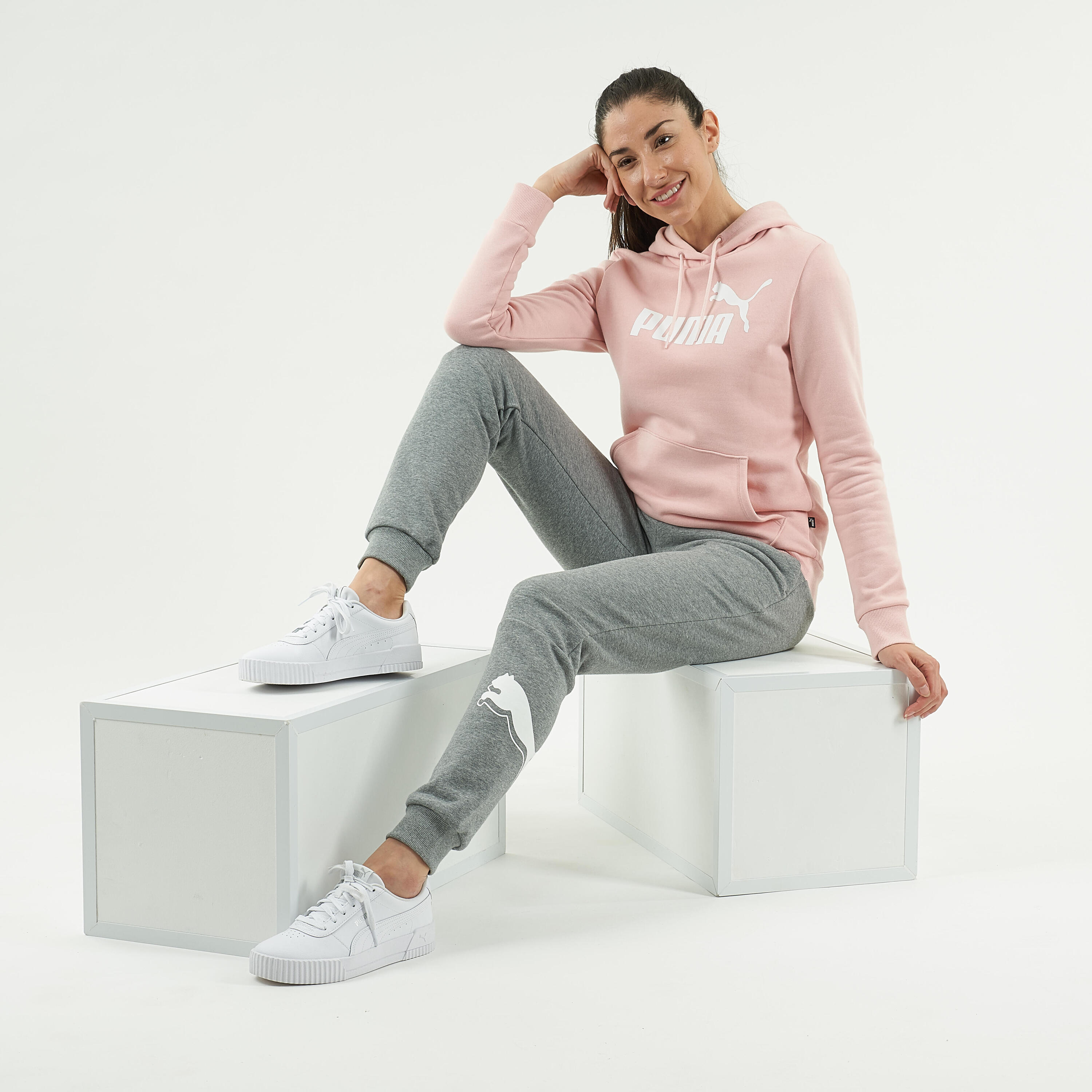 Pantaloni donna fitness Puma regular misto cotone grigi 3/6
