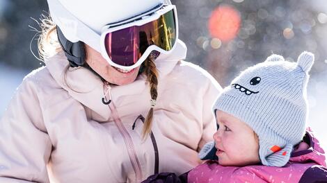 Nuestros gorros te protegen mientras practicas un deporte de nieve