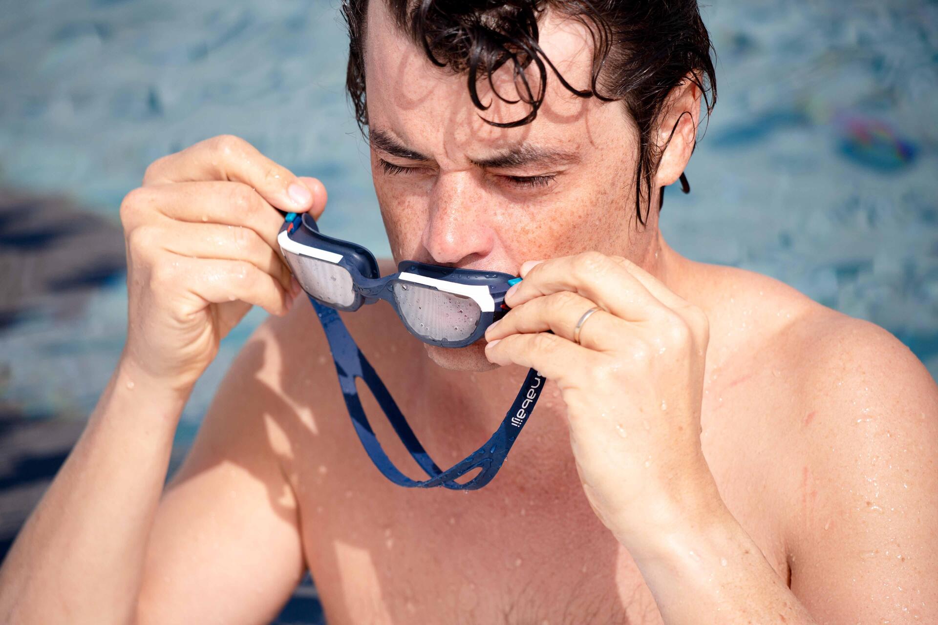 Comment enlever la buée des lunettes de piscine ? [4 ASTUCES DE