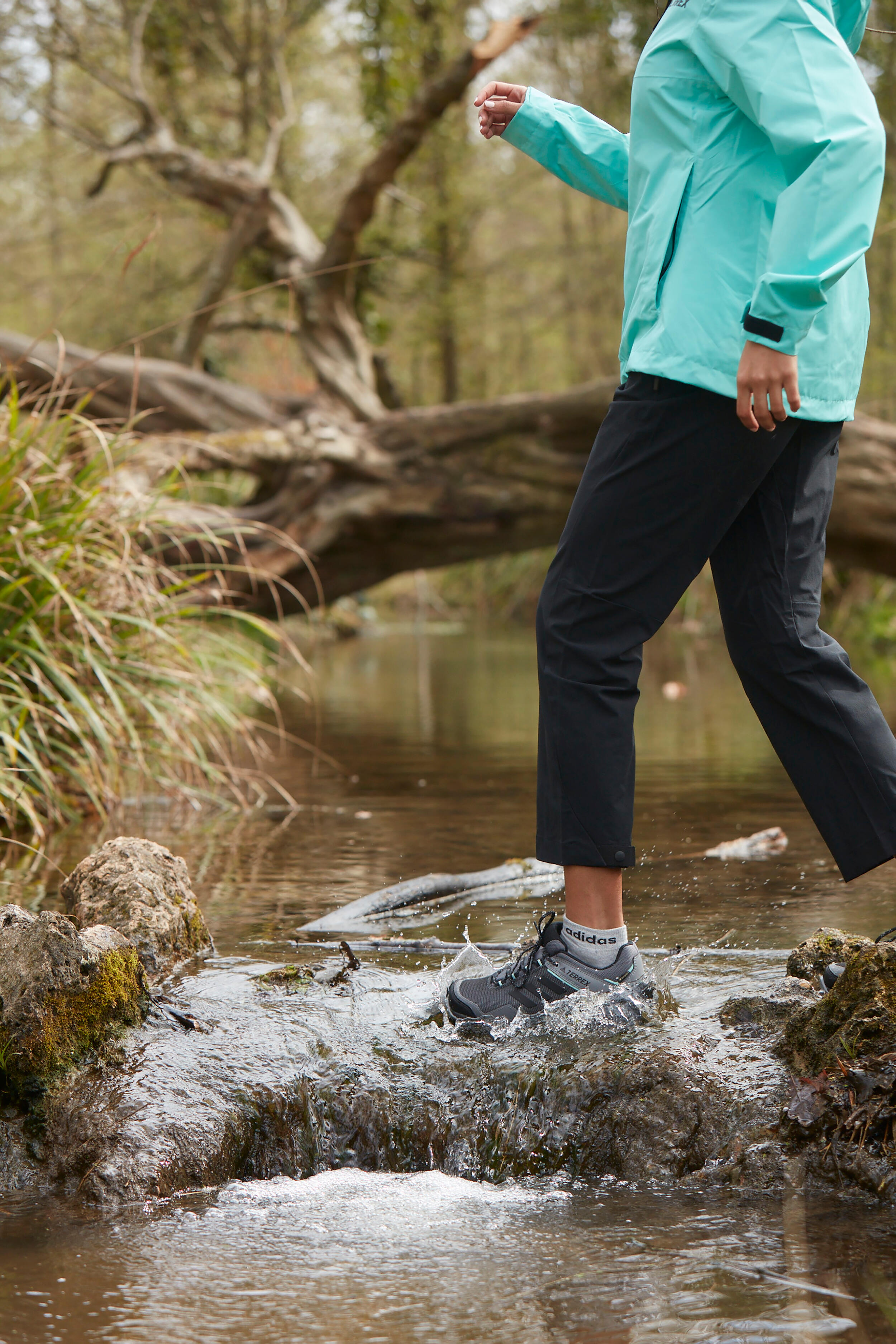 Wanderschuhe Bergwandern Adidas Terrex Eastrail wasserdicht Damen 7/9