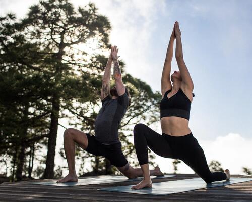 Como escolher uma roupa de yoga suave? 