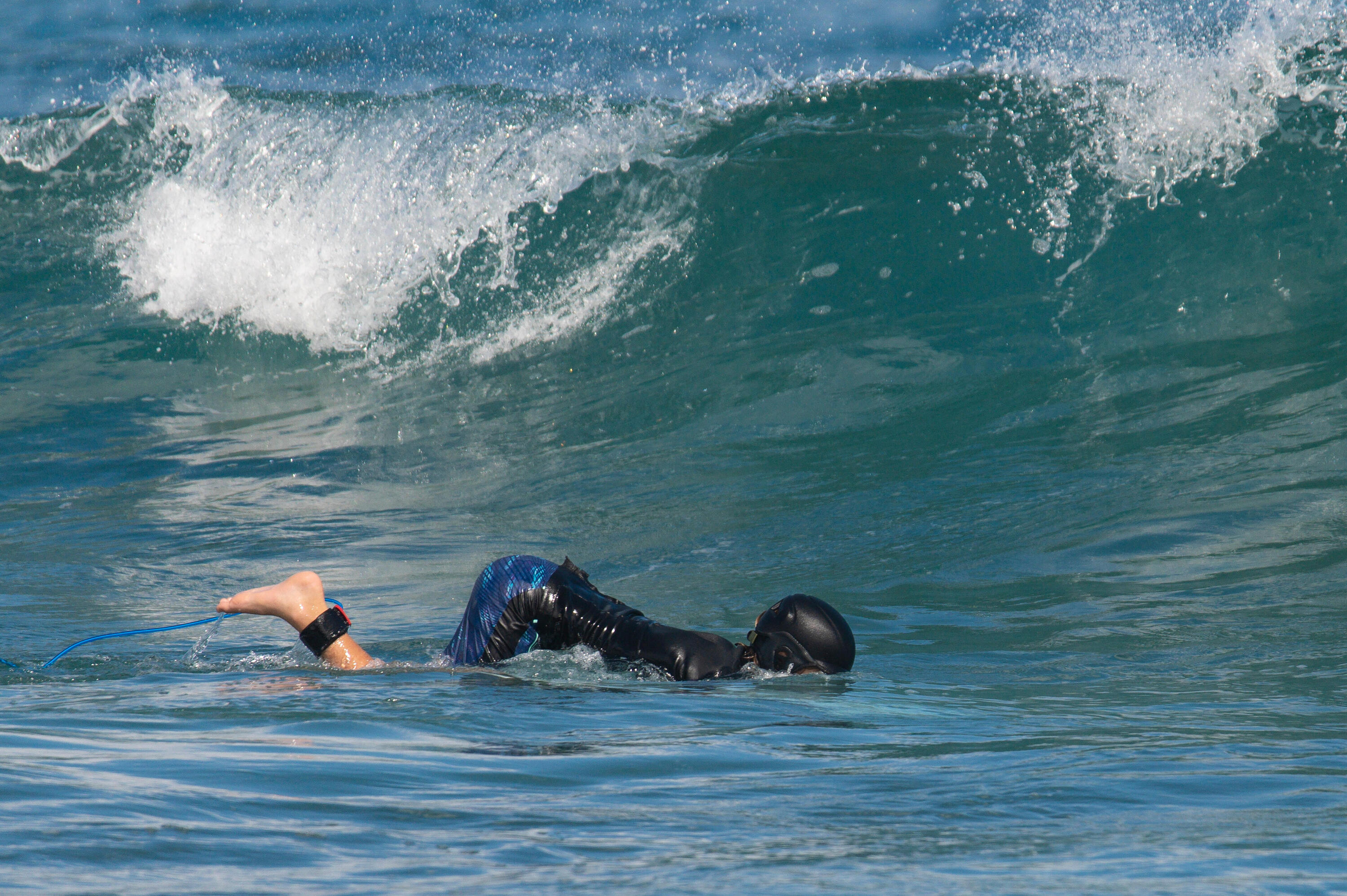 Surf-Helm schwarz 10/15