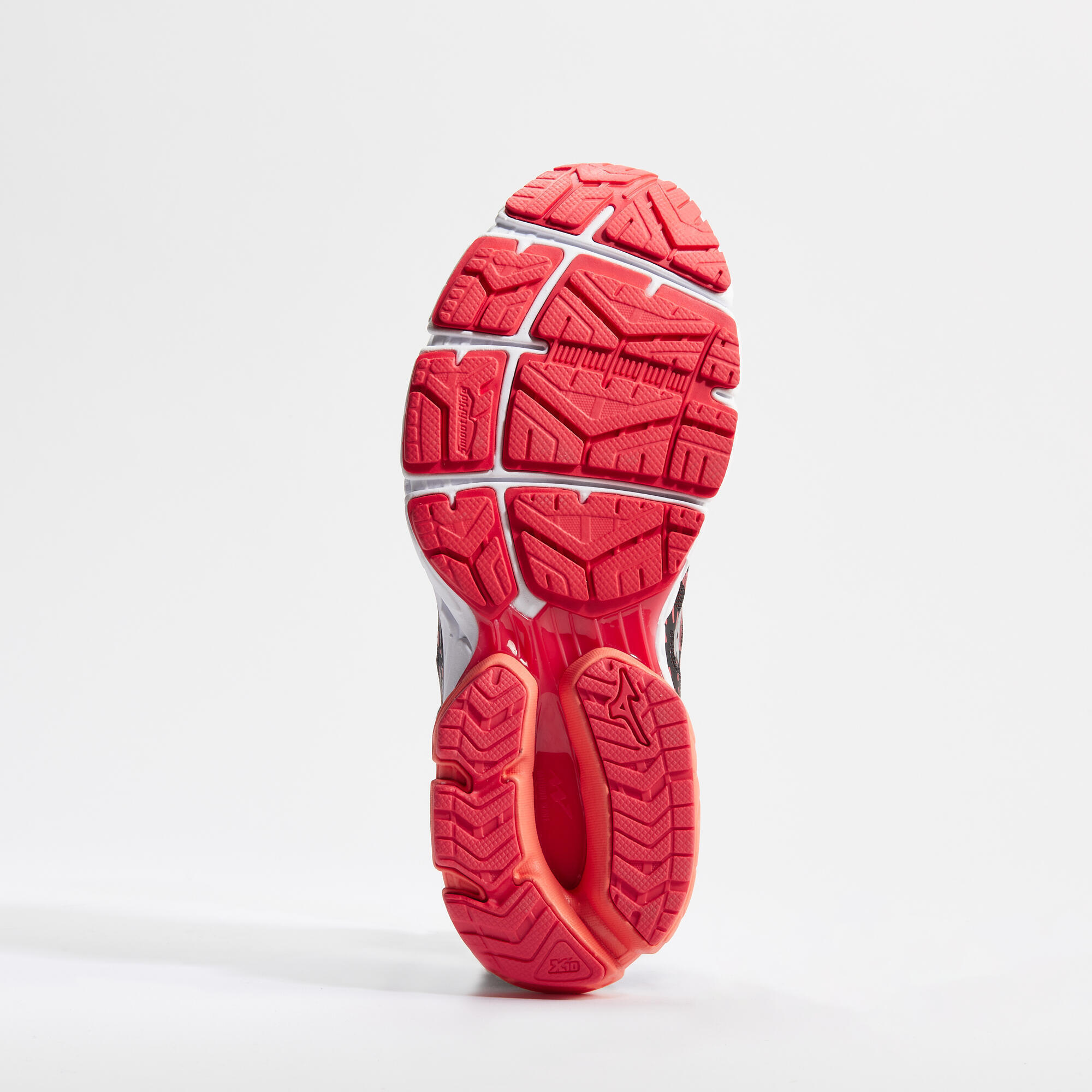 Decathlon mizuno on sale wave ultima