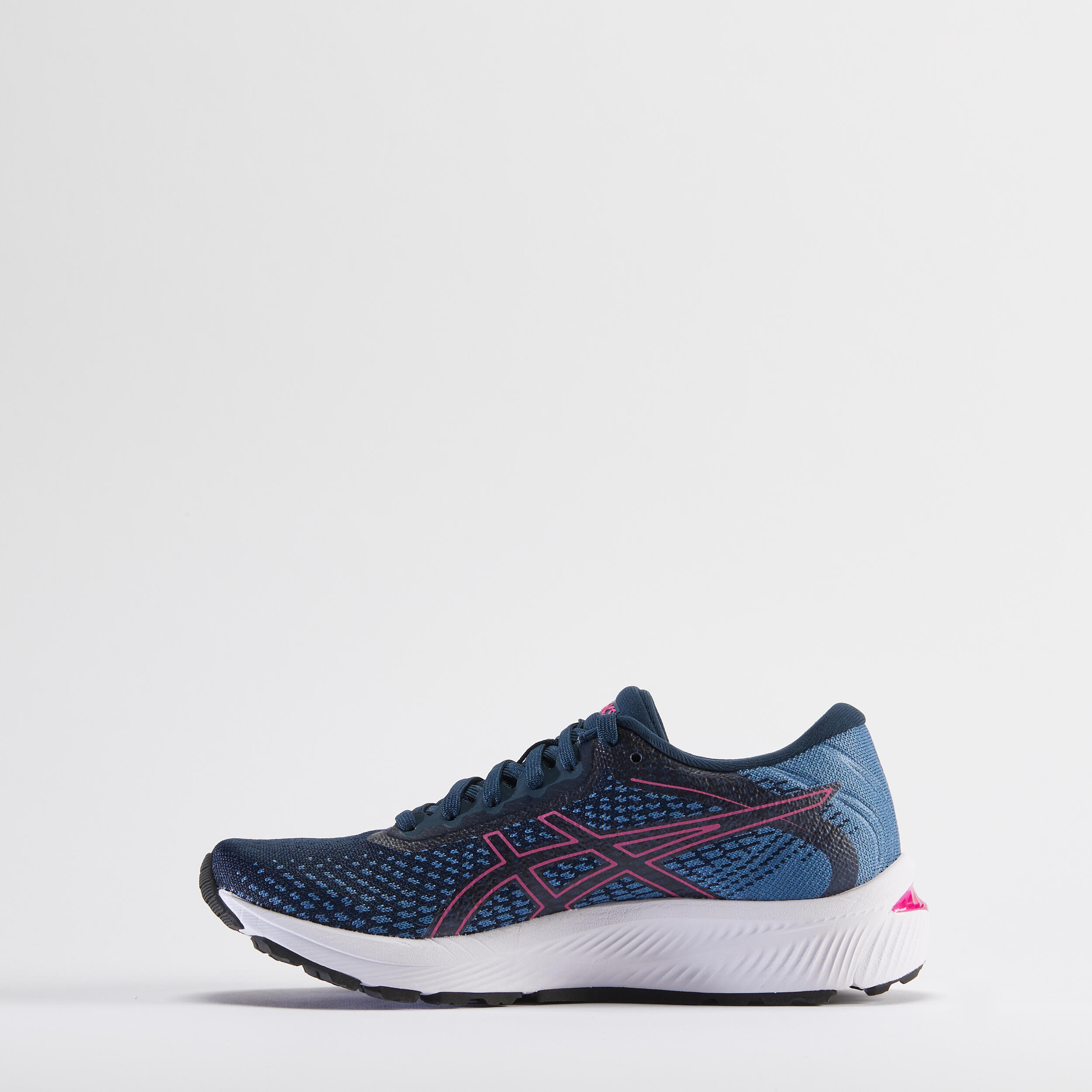 asics stratus