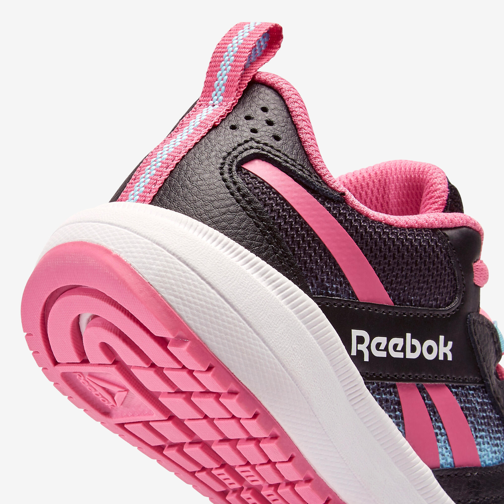 reebok rose et noir