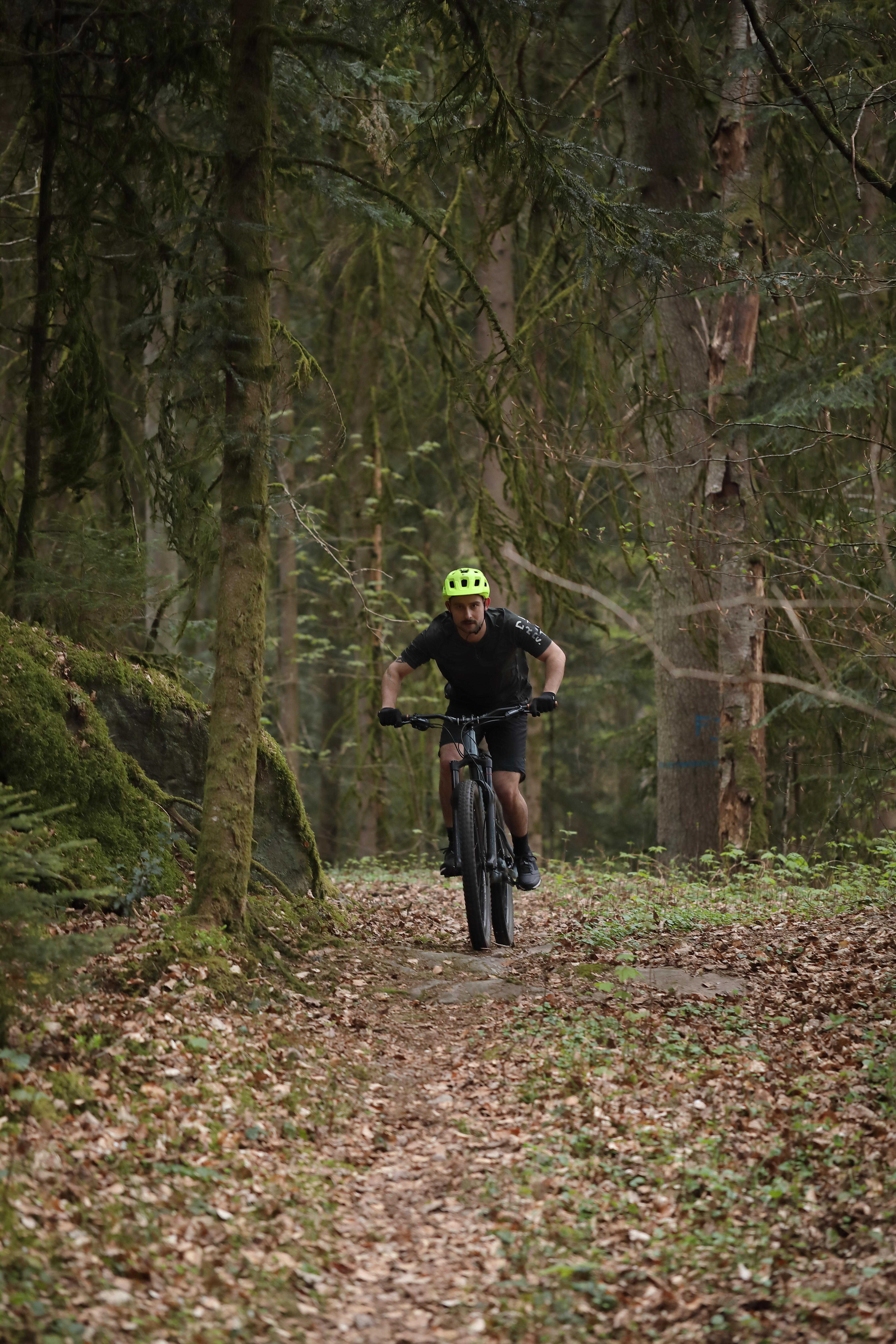 Short de vélo de montagne - EXPL 700 noir - ROCKRIDER