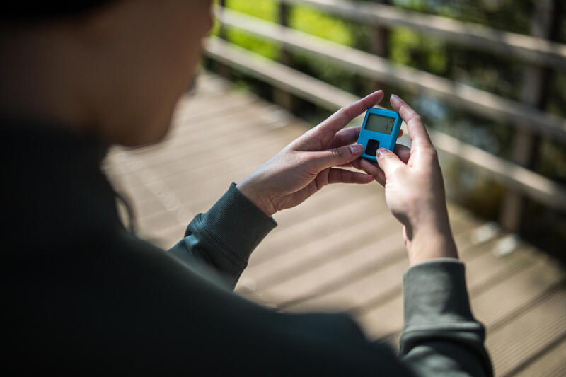 Montre podomètre non connectée : le guide complet
