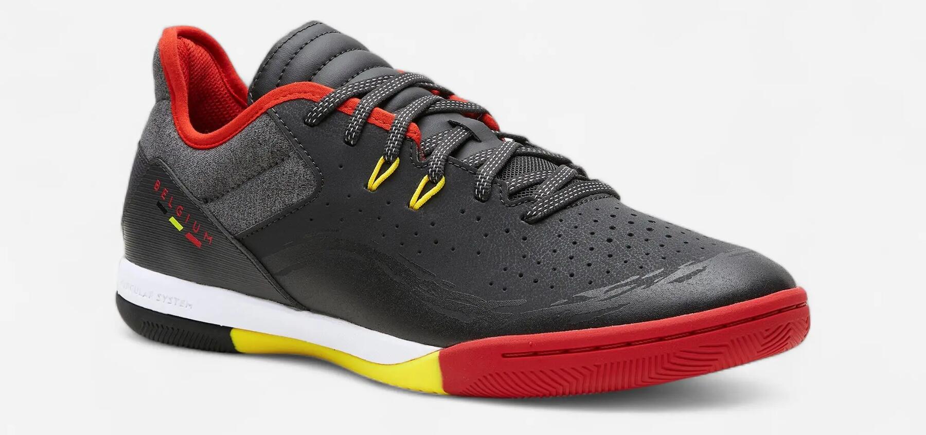 Jouez avec les chaussures de nos joueurs de futsal