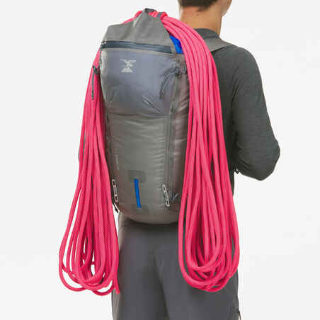 CLIMBING AND MOUNTAINEERING TRIPLE ROPE STANDARD 8.9 mm x 60 m - EDGE DRY PINK
