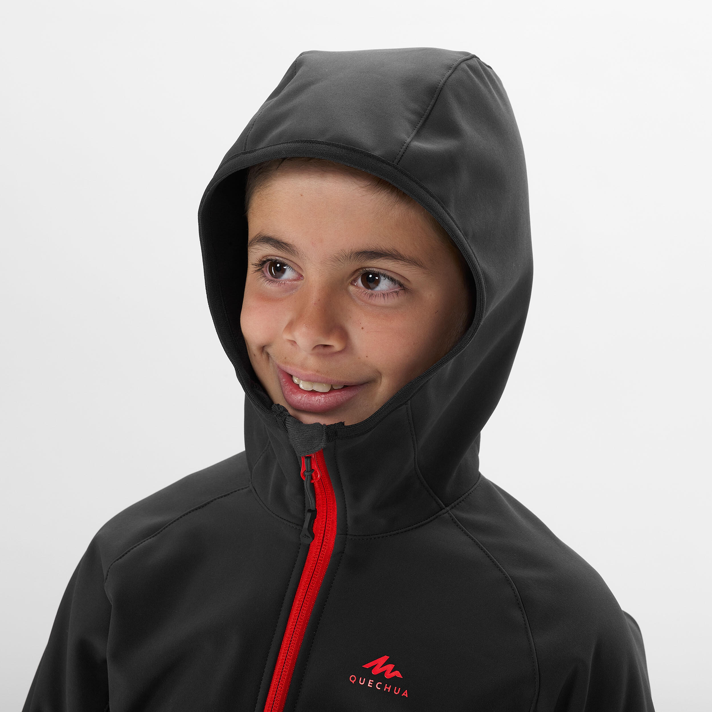 KIDS’ SOFTSHELL HIKING JACKET - MH550 BLACK RED - 7–15 YEARS 6/11